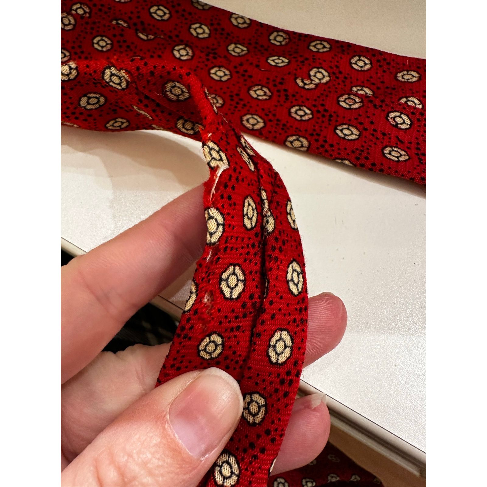 Vintage Vintage Unlined Saks Fifth Ave Princeton Silk Necktie Size ONE SIZE - 5 Thumbnail