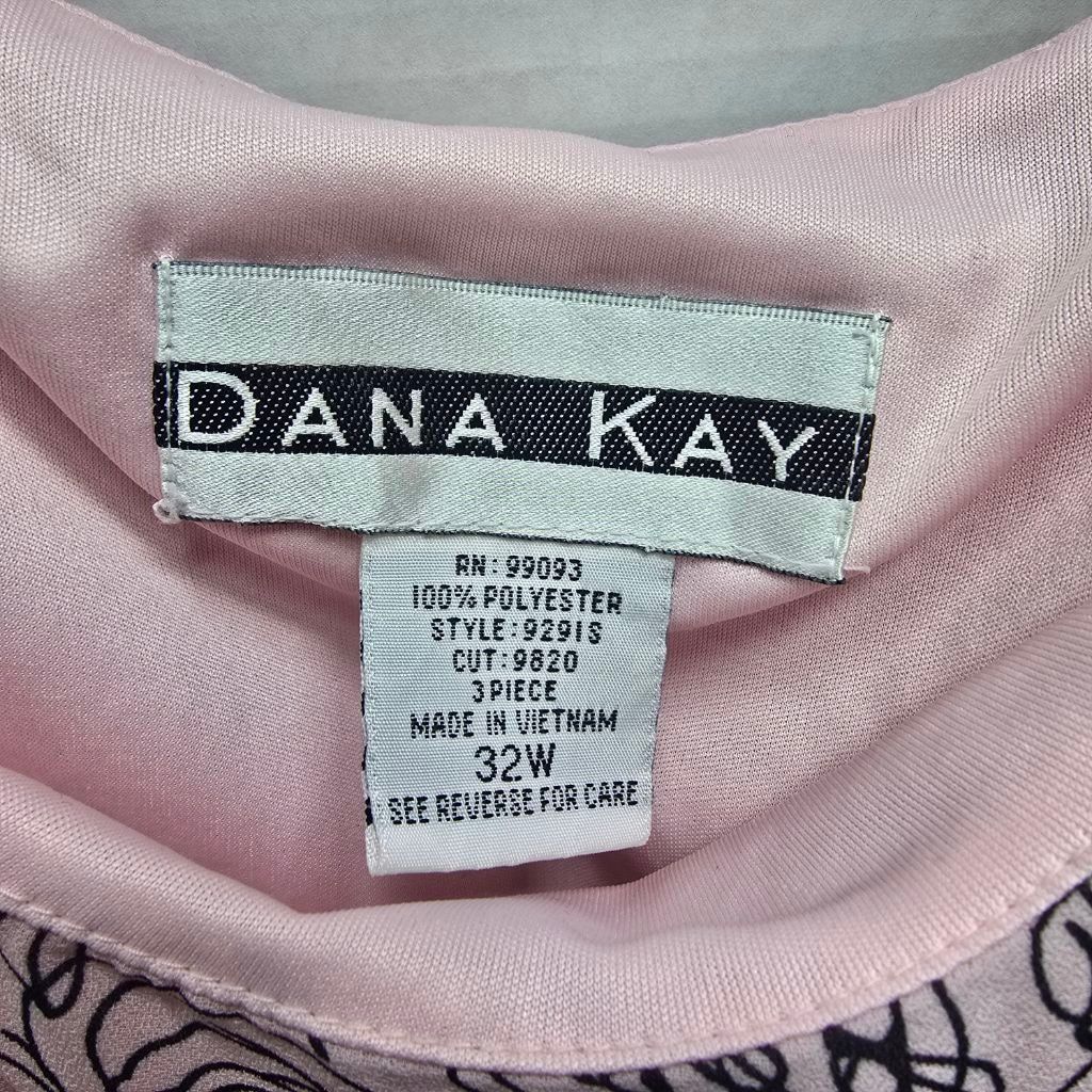 The Unbranded Brand Women's DANA KAY Pink & Black Floral Tank Top Plus Size 32W Size M / US 6-8 / IT 42-44 - 2 Thumbnail