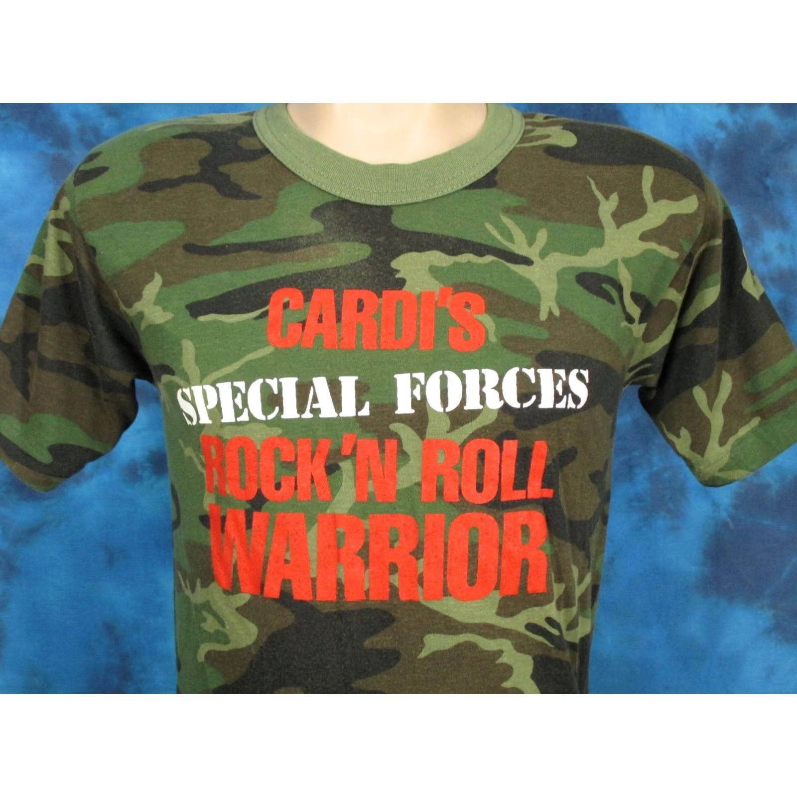 Vintage vtg 80s SPECIAL FORCES ROCK & ROLL WARRIOR CAMOUFLAGE T-Shirt S camo army thin shirt Mens Size US S / EU 44-46 / 1 - 3 Thumbnail