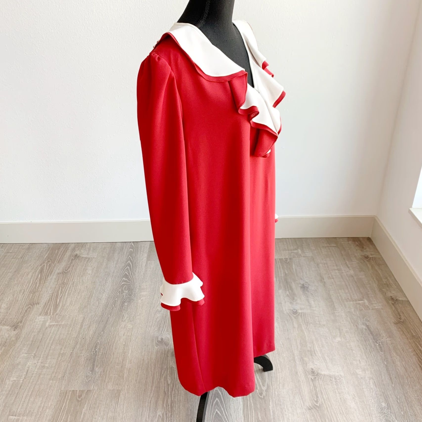 Vintage VINTAGE Lawrence Greer NWT Burgundy Ruffle V-Neck Twee Dress Shirt Midi Dress 18 Womens Birthday Party/Cocktail Womens Size XXL / US 16-18 / IT 52-54 - 4 Thumbnail