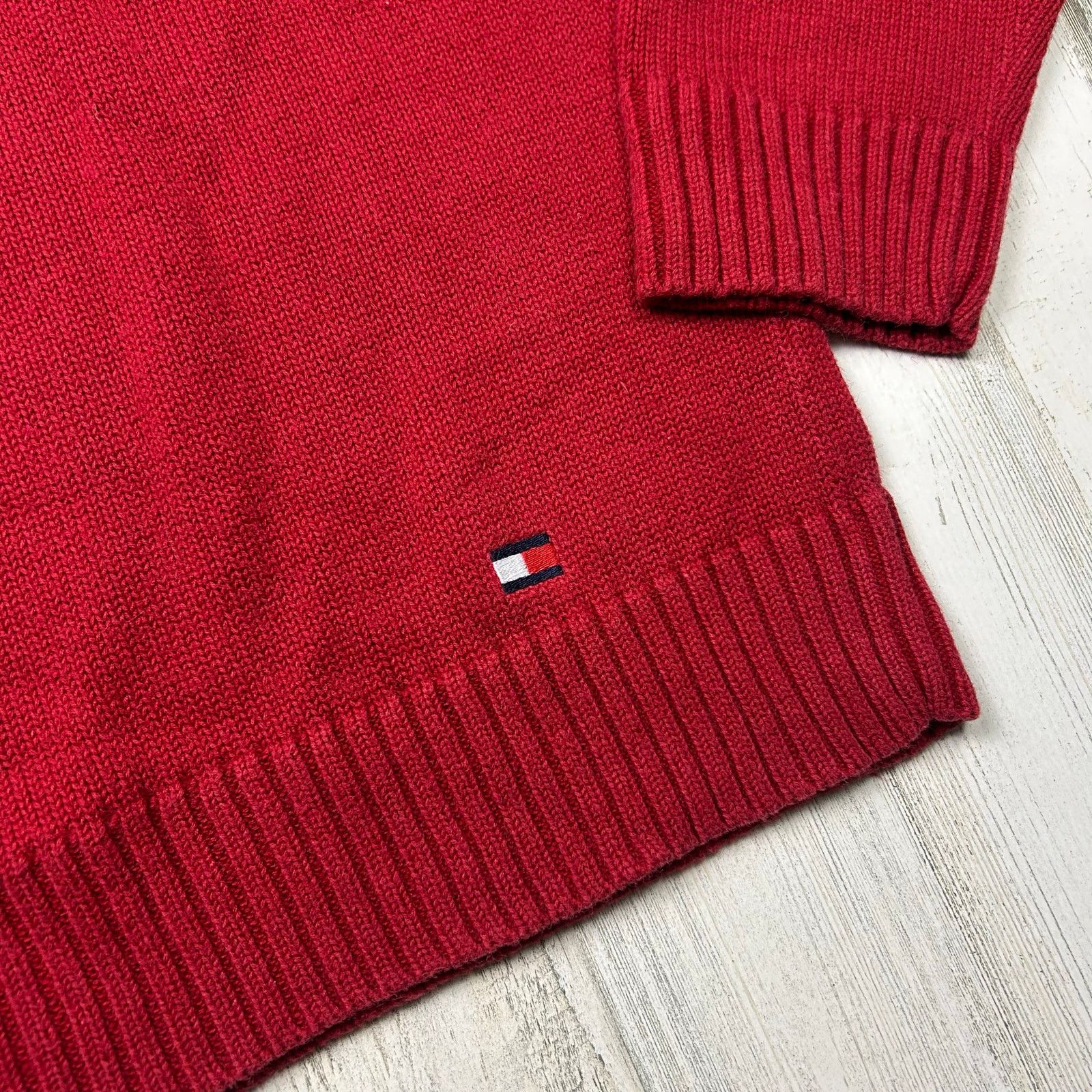 Tommy Hilfiger × Vintage Vintage Tommy Hilfiger 90s Red Cotton Pullover Sweater Size US L / EU 52-54 / 3 - 2 Thumbnail