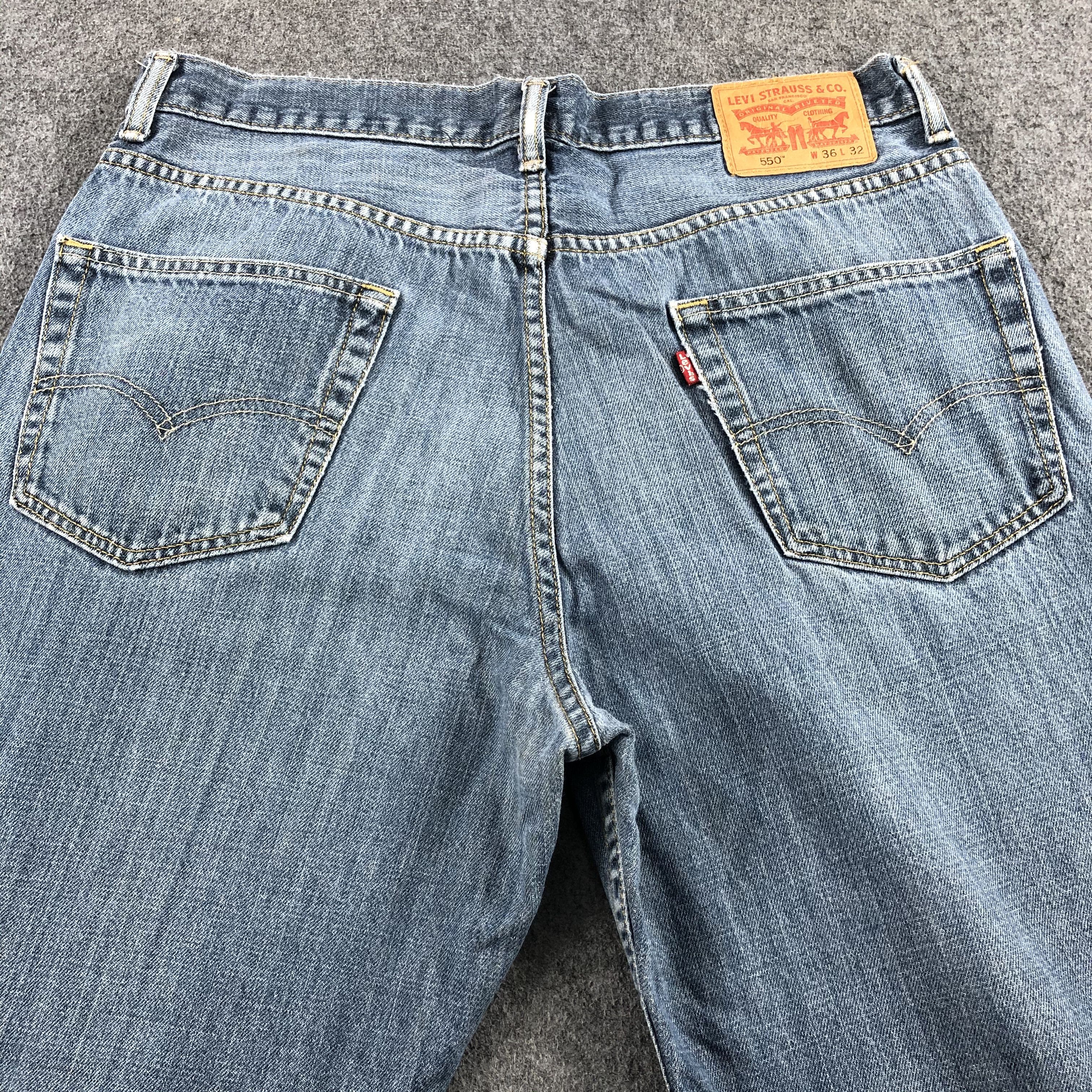 Levi's Vintage Blue Wash Levis 550 Jeans-J2088 Size US 35 - 4 Thumbnail