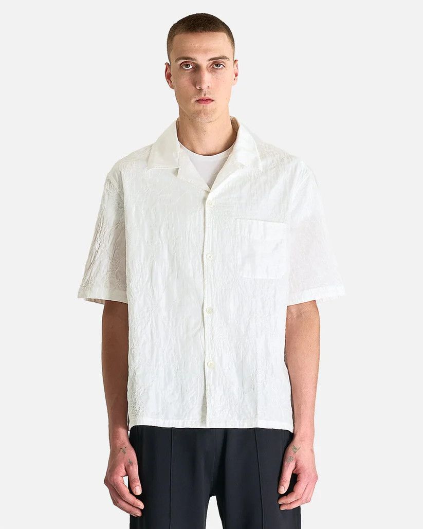Our Legacy o1s1v1r1oon0825 Heusen Shirt in White Flower Embroidery Size US S / EU 44-46 / 1 - 1 Thumbnail