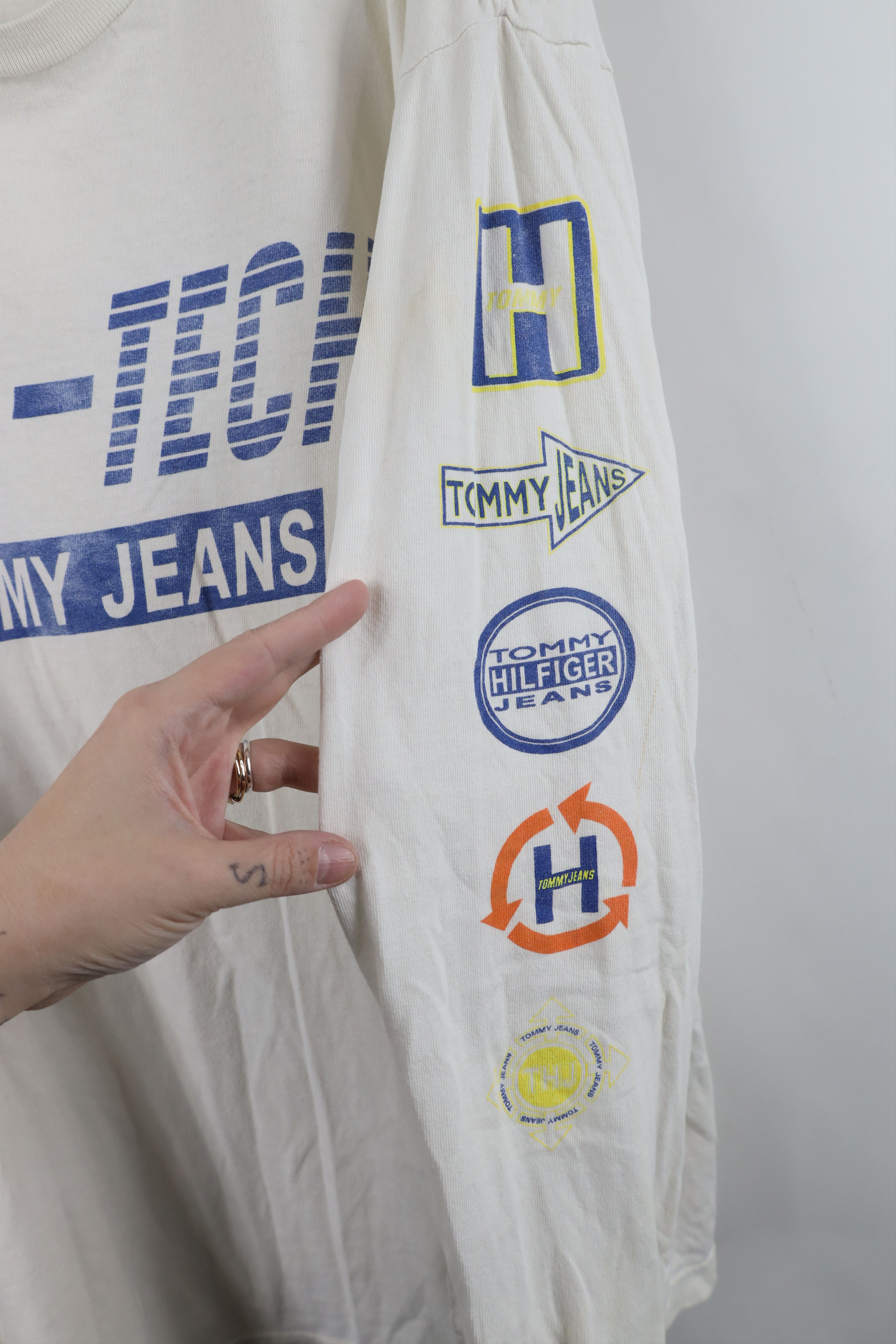 Vintage 90s Tommy Hilfiger Long Sleeve T-Shirt White USA