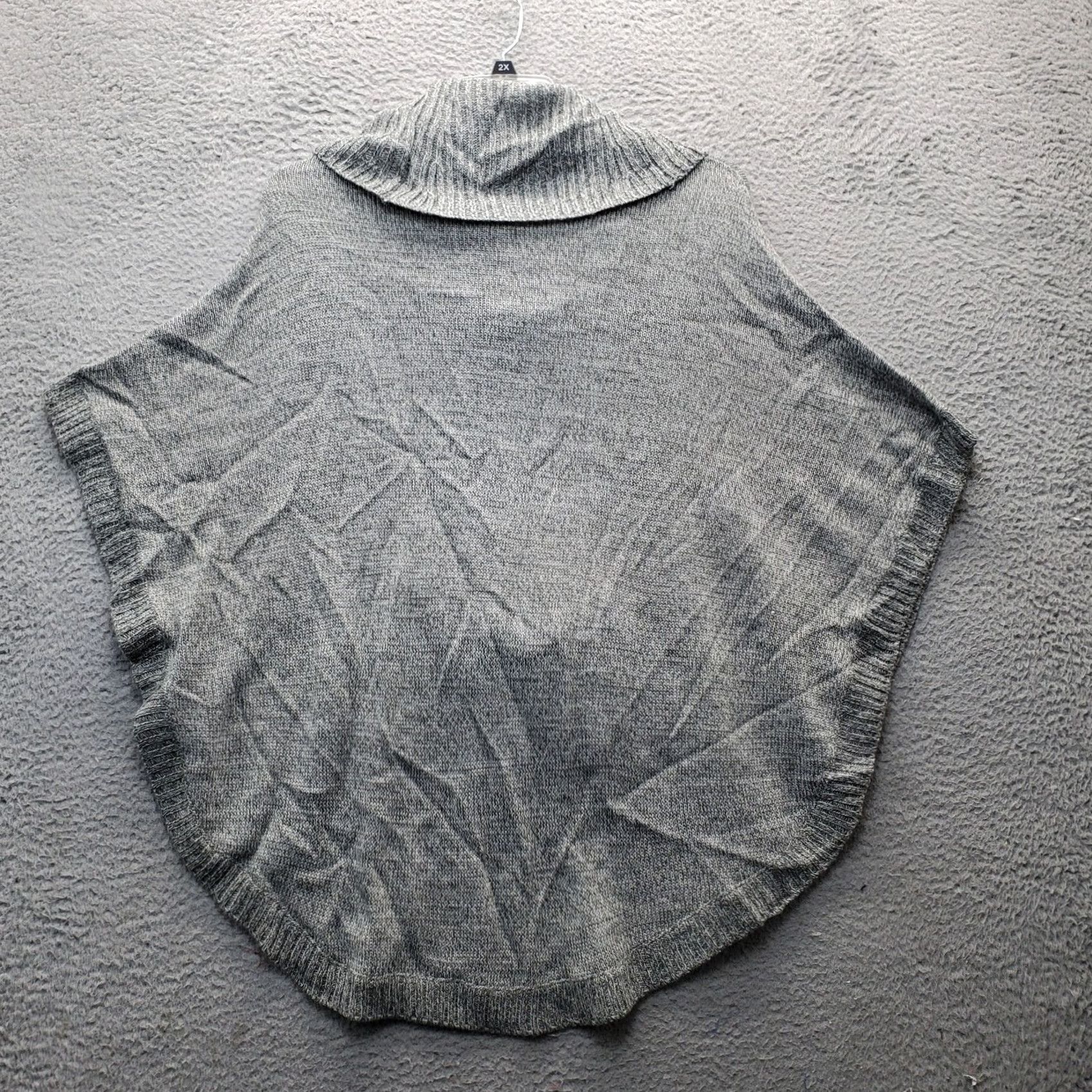 Vintage 89th & Madison Womens Size 2X Gray Poncho Sweater Pullover Tight Knit Turtleneck Knitwear Vest Style Sleeveless Shirt Size XXL / US 16-18 / IT 52-54 - 2 Thumbnail