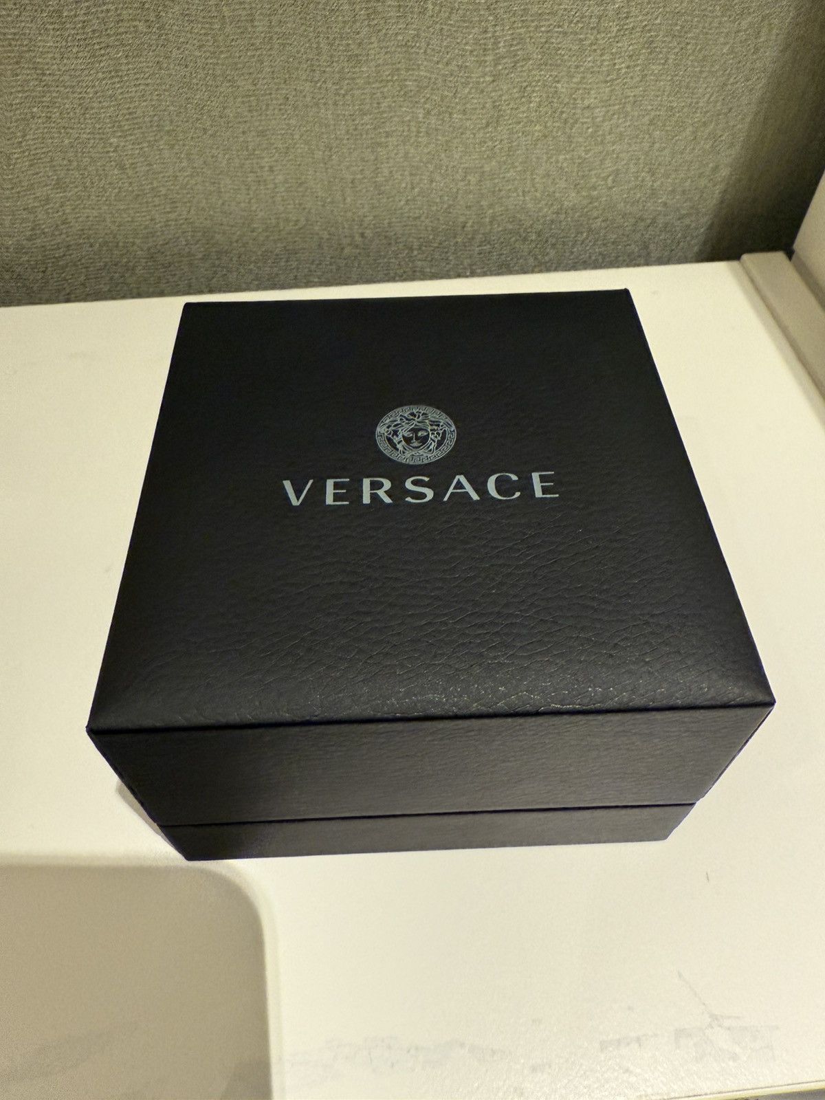 Versace Versace Gold tone Bracelet Medusa Size ONE SIZE - 3 Thumbnail