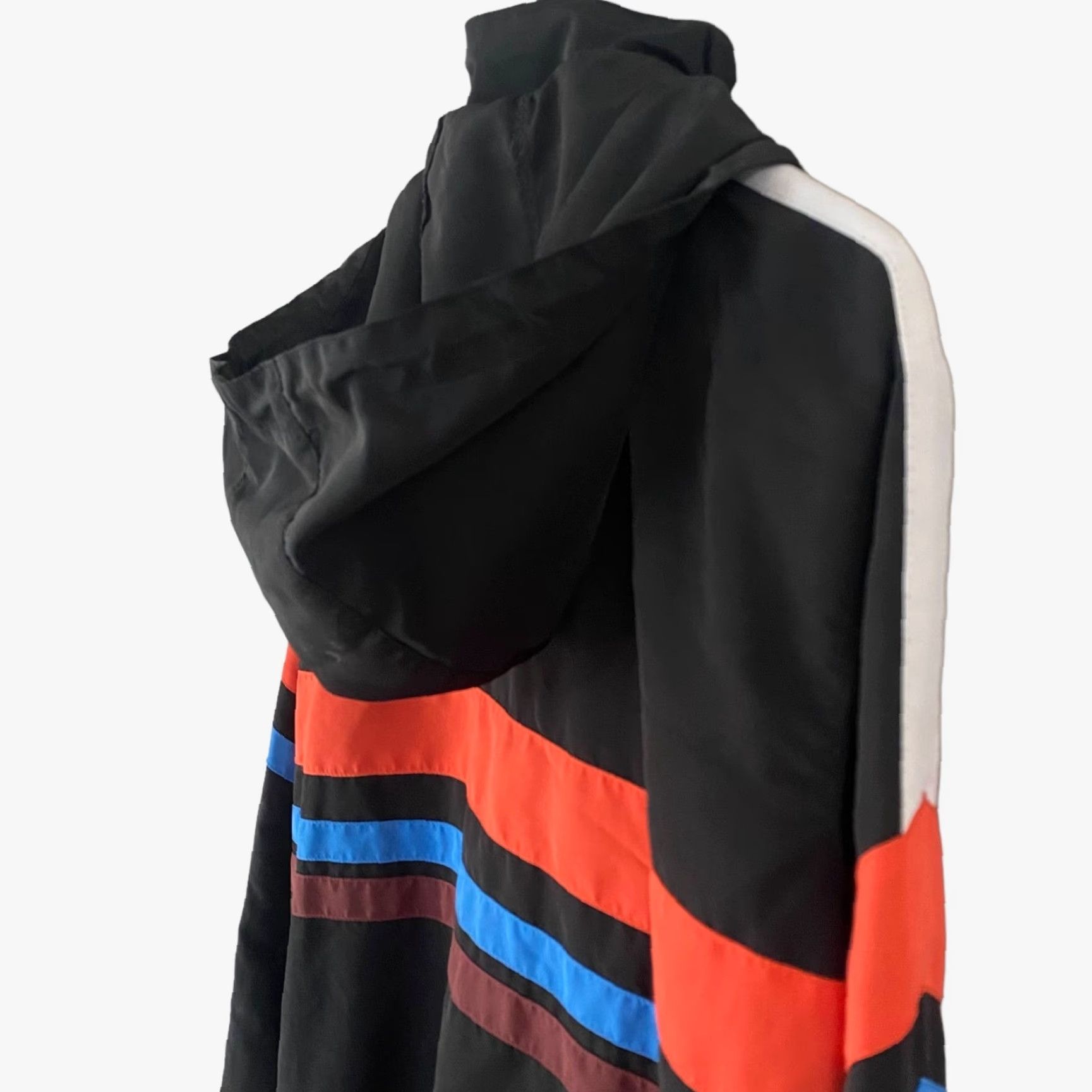 RVCA RVCA Windbreaker Jacket VA Team Zip-Up Detachable Hood Black Womens Small Long Sleeve Pockets Logo Retro Colorful Velcro? Size S / US 4 / IT 40 - 5 Thumbnail