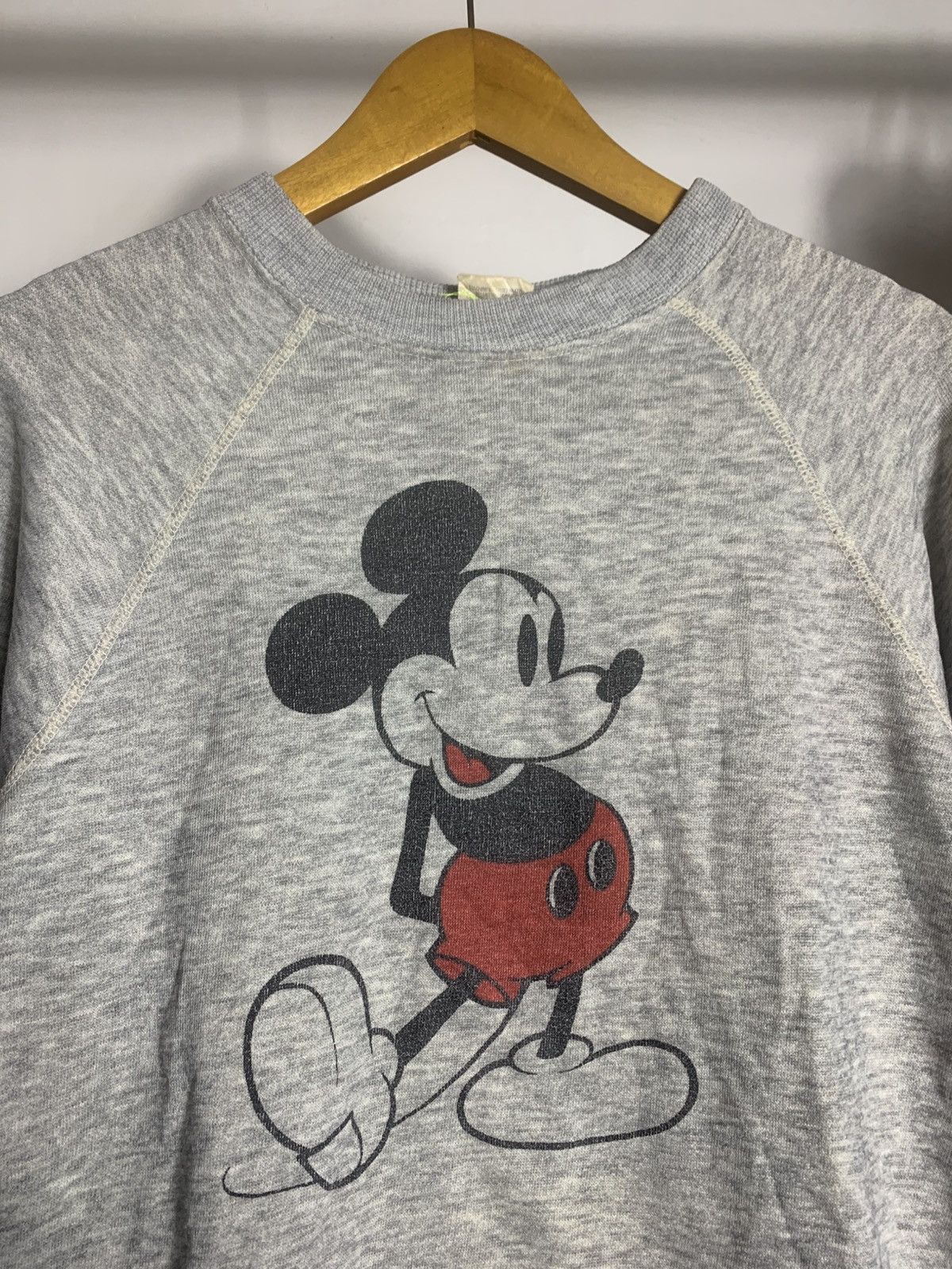 Mickey Mouse Vintage 80s Disney Size US M / EU 48-50 / 2 - 3 Thumbnail