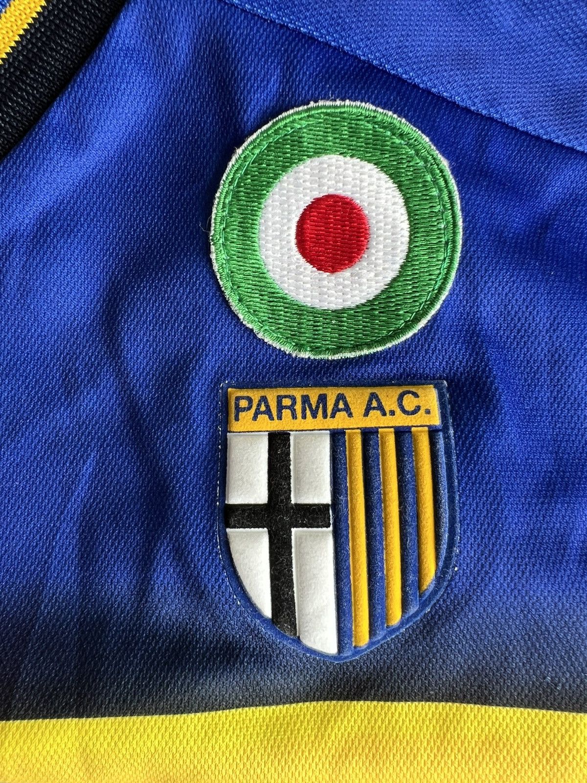 Champion × Vintage ARCHIVE Auth. 02/03 Champion Parma FC #10 Nakata Home Jersey Size US XL / EU 56 / 4 - 8 Thumbnail