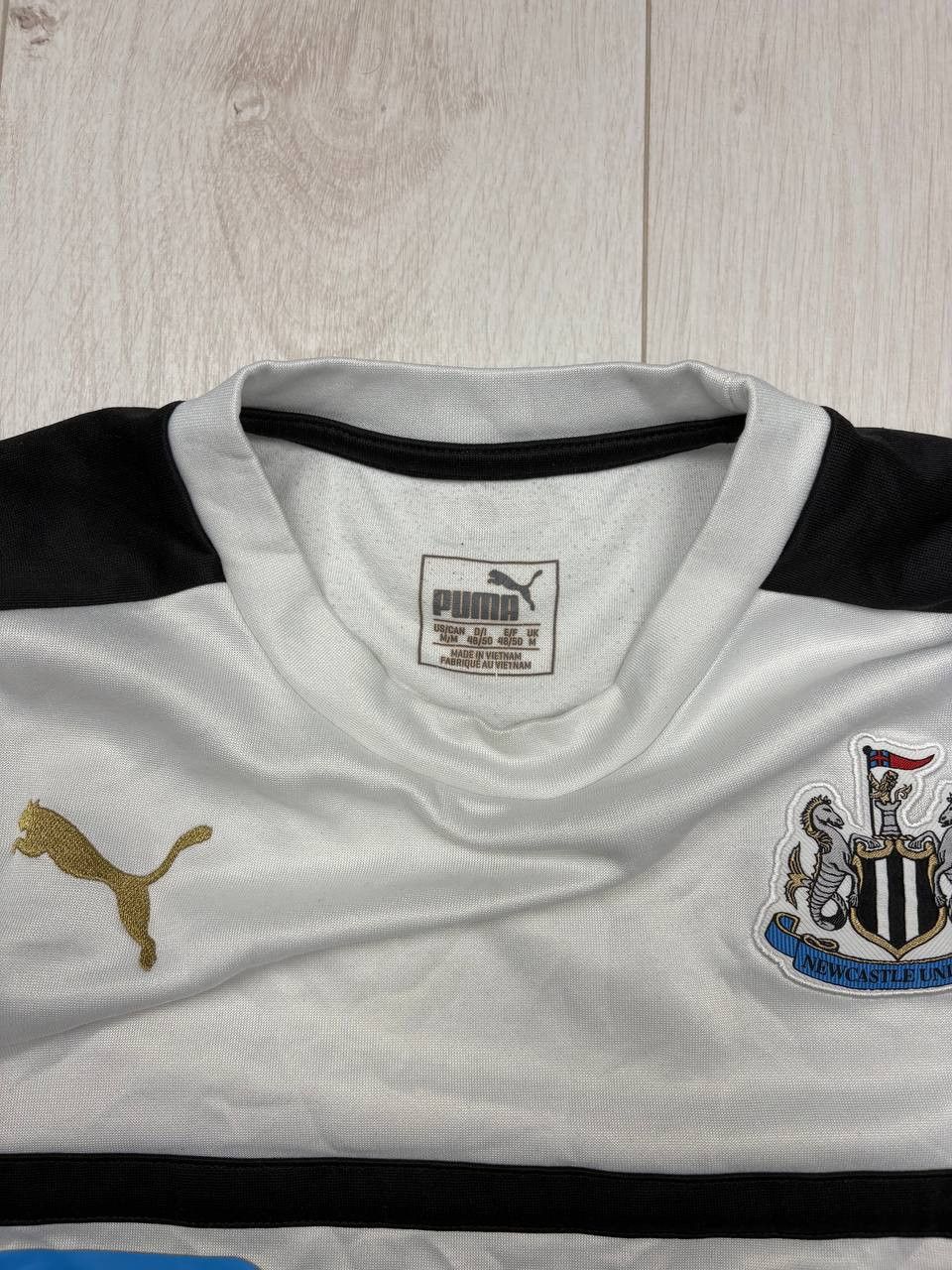 Puma Newcastle United Puma 2015/16 Long Sleeve Soccer Jersey - S Size US S / EU 44-46 / 1 - 3 Thumbnail