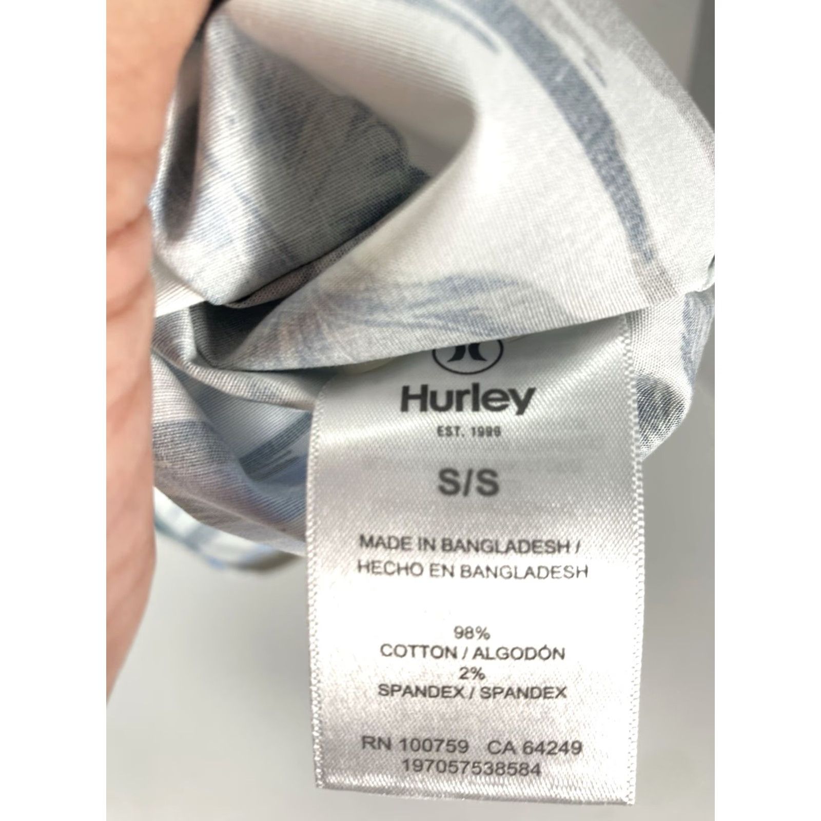 Hurley Hurley Patio Cabana Shirt Men Sz Small AOP Floral Button Short Sleeve Casual NWT Size US S / EU 44-46 / 1 - 7 Thumbnail