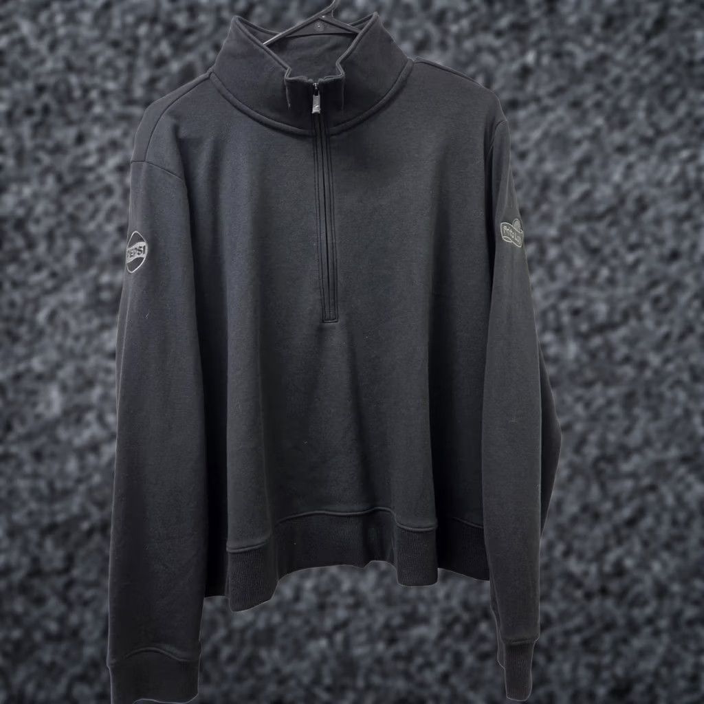 TravisMathew VINTAGE? No. Cleaned title: Travis Mathew Cloud Collection Womens 1/2 Zip Pullover Black 2XL L/S Golf Fleece Logo Embroidered Zip Sweatshirt Size XXL / US 16-18 / IT 52-54 - 1 Thumbnail