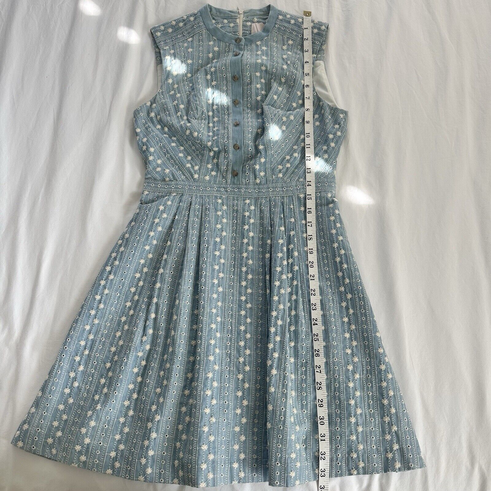 Other Gal Meets Glam Embroidered Chambray A-Line Blue Dress US 4 Size S / US 4 / IT 40 - 14 Thumbnail