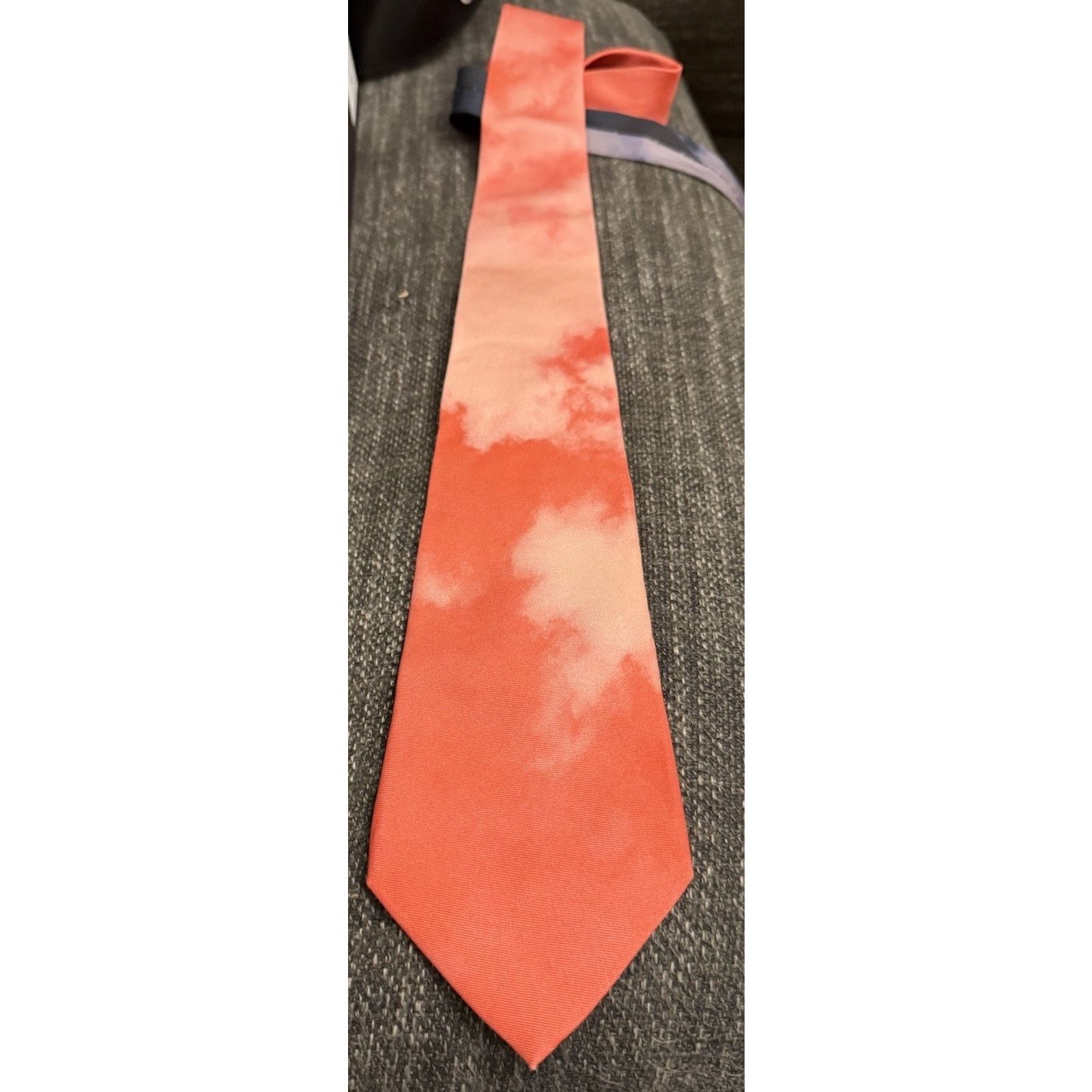 NWT PAUL SMITH Mainline Pink Cloud Silk Tie, Made in Italy