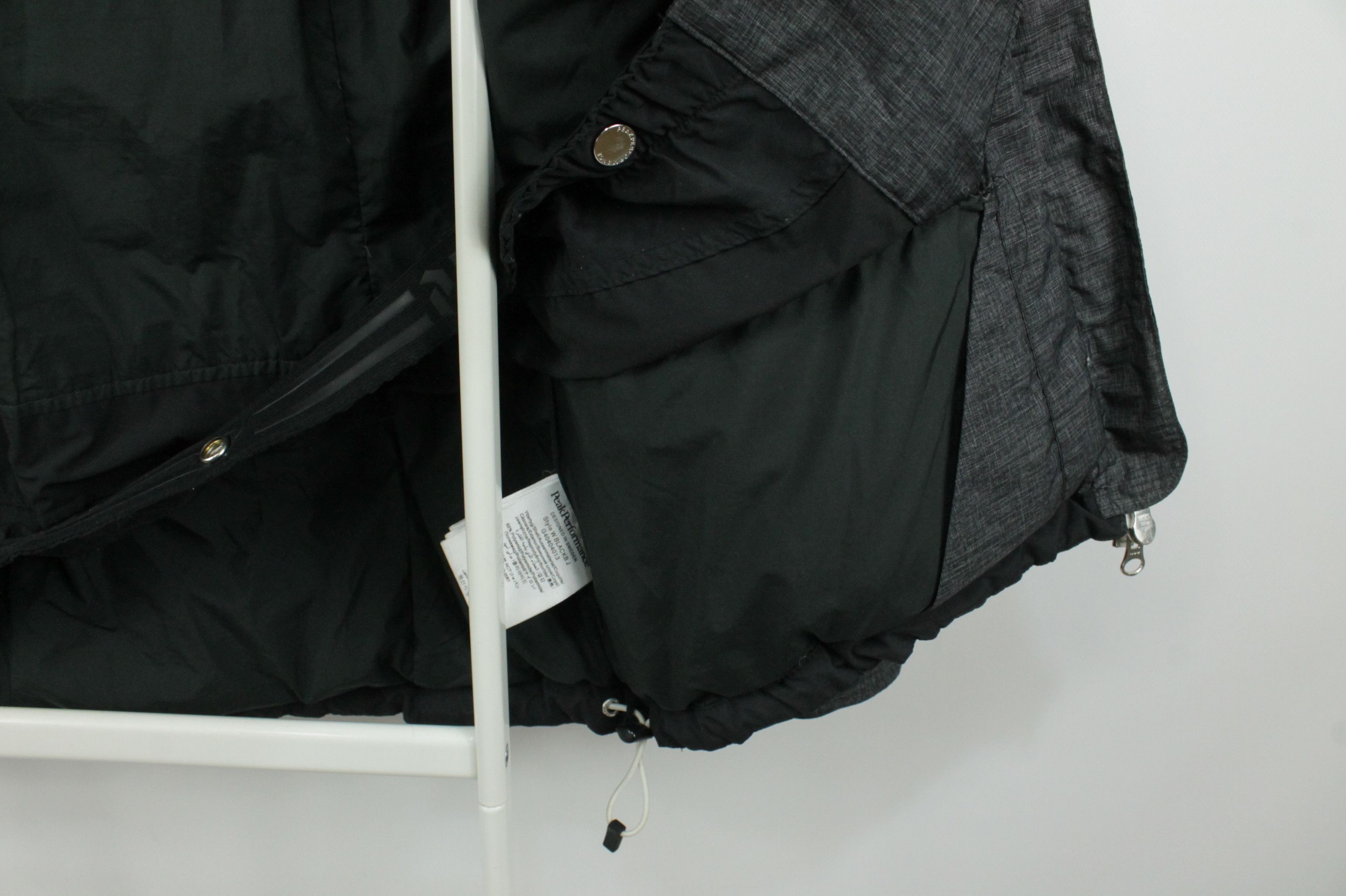 Peak Performance Peak Performance Blackburn Down Ski Puffer Jacket Women’s Size L / US 10 / IT 46 - 7 Thumbnail