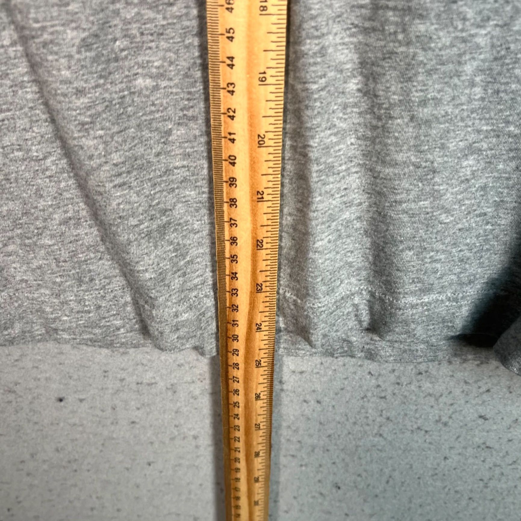 Arket Arket T-Shirt Shirt Crew Neck Short Sleeve 100% Cotton Womens Small Gray Vintage 90s? (Decide decade: not provided). Size S / US 4 / IT 40 - 6 Thumbnail
