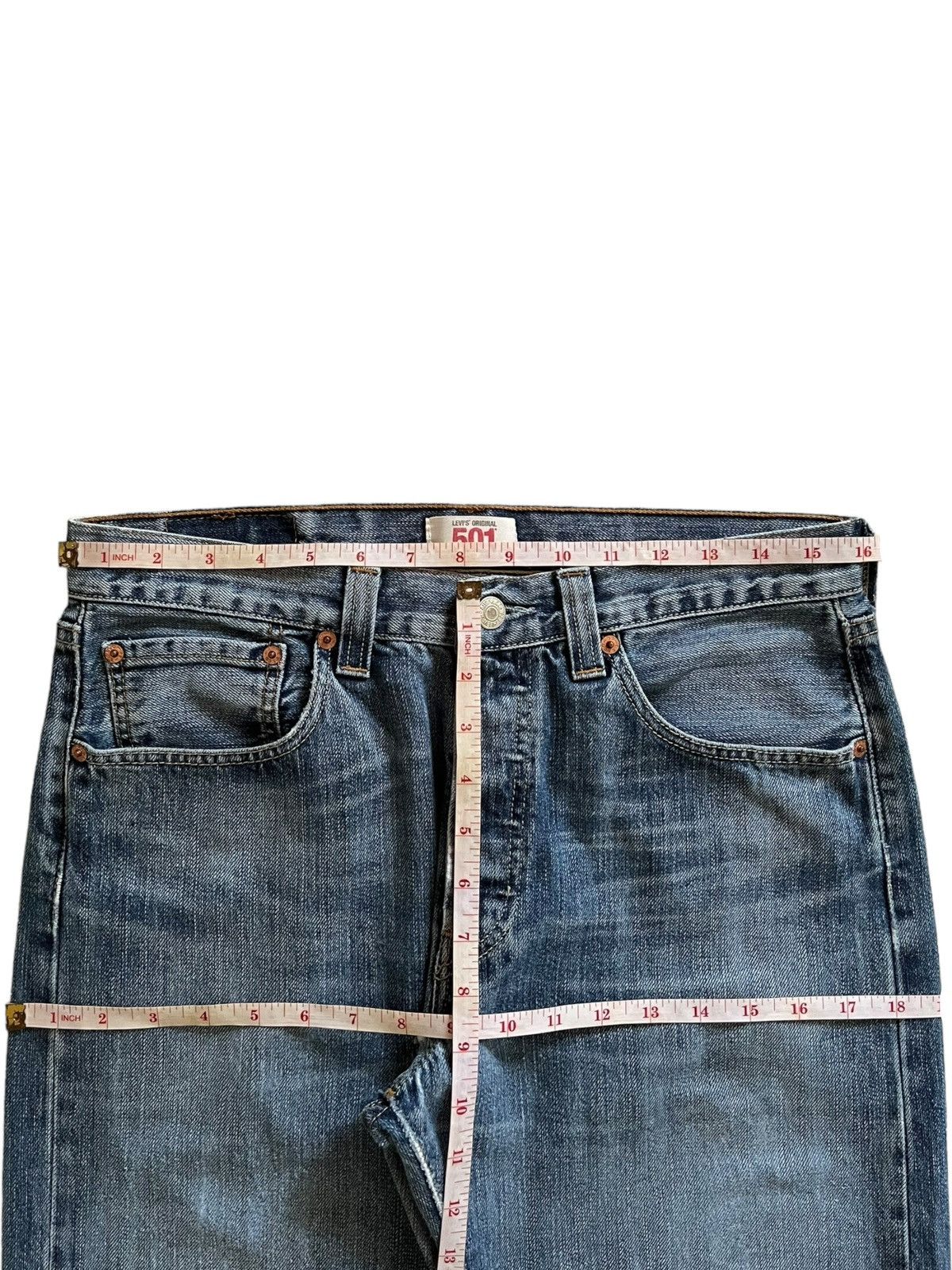 Levi's × Levi's Vintage Clothing Vintage 90s Levis 501 Blue Wash Distressed Baggy Jeans Size US 32 / EU 48 - 11 Thumbnail