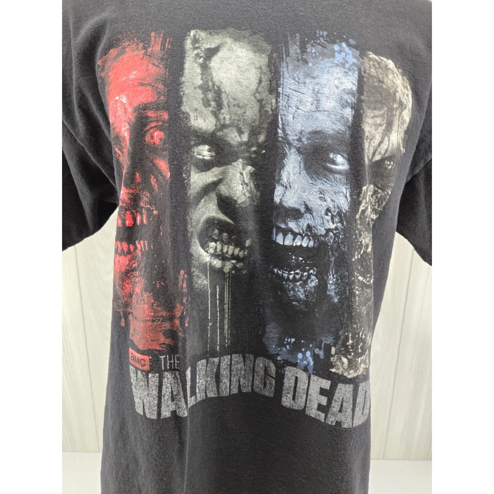Vintage VINTAGE DISTRESSED Y2k The Walking Dead Zombies Graphic T Shirt Black Mens XL Size US XL / EU 56 / 4 - 3 Thumbnail