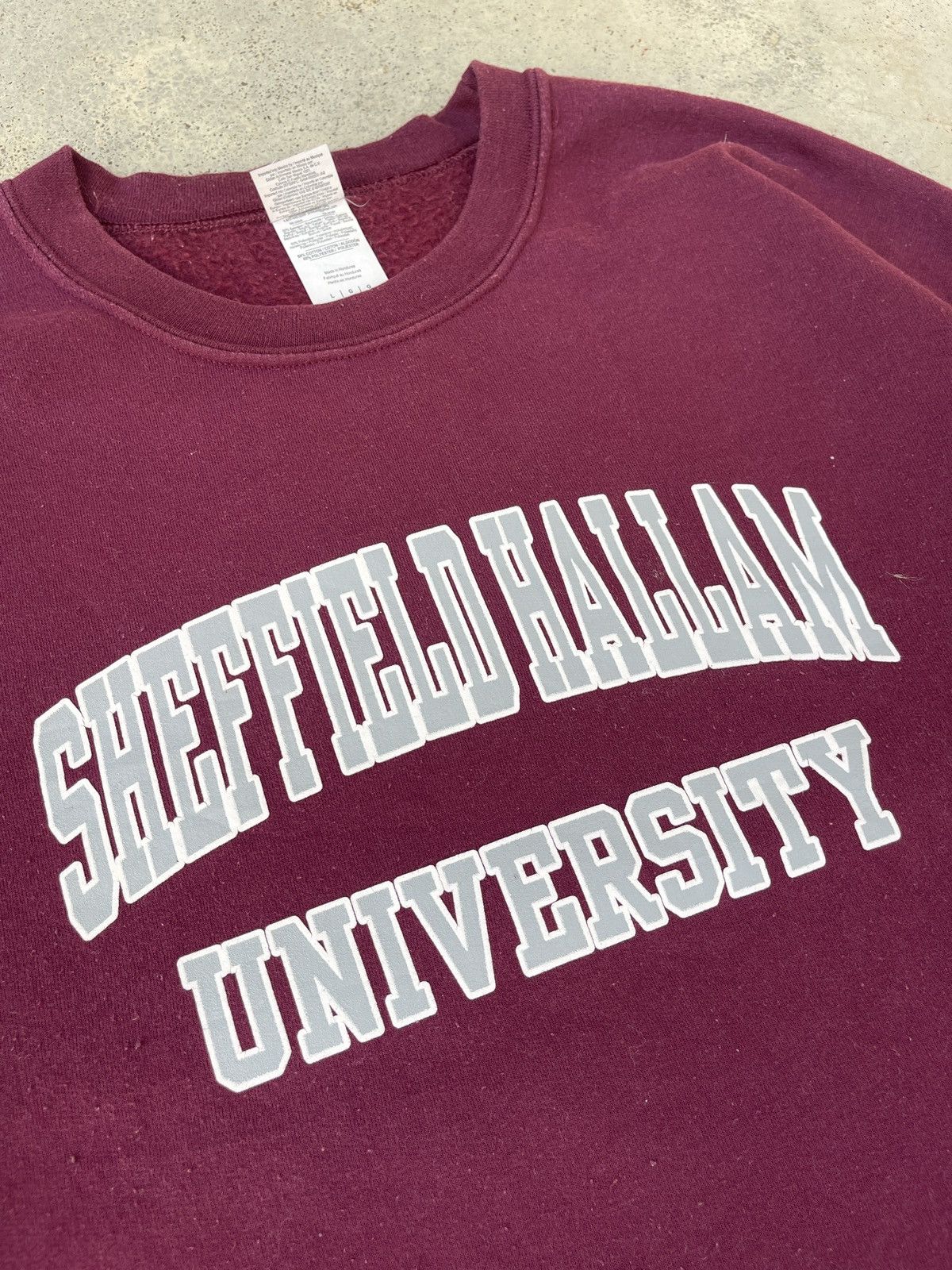 Vintage Vintage Crewneck Sheffield Hallam University Sweatshirt Size US L / EU 52-54 / 3 - 7 Thumbnail