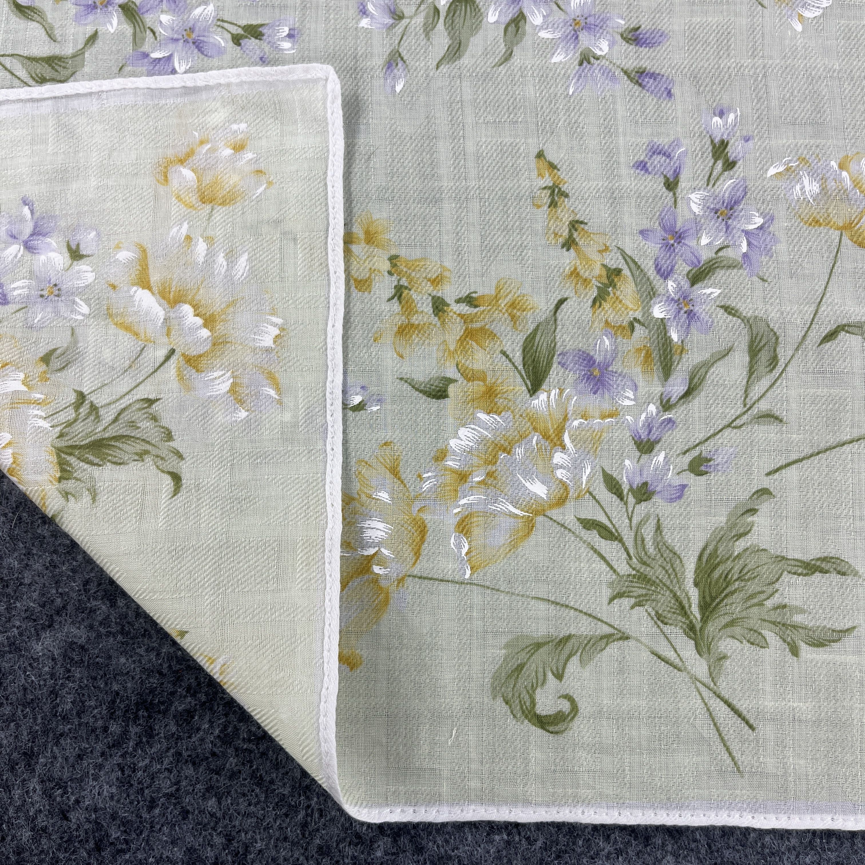 Hanae Mori × Japanese Brand Hanae Mori Bandana / Handkerchief / Neckerchief B053 Size ONE SIZE - 9 Thumbnail