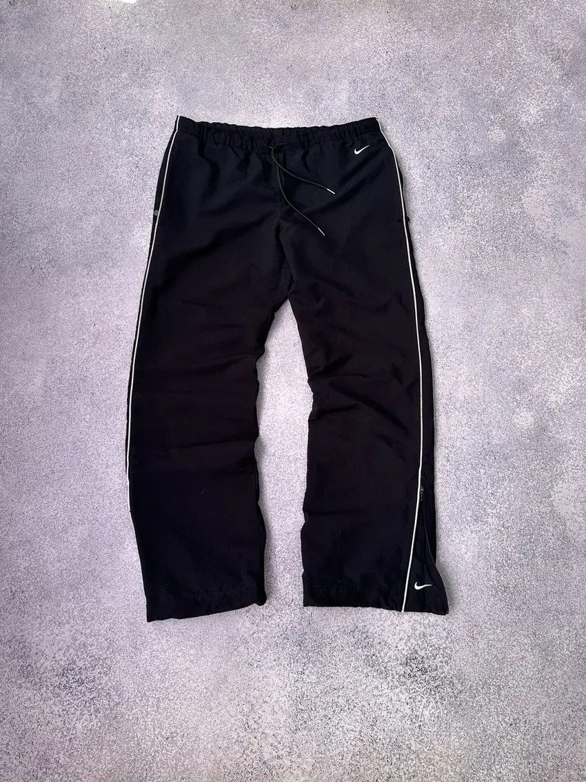 Nike sweatpants bootcut sale