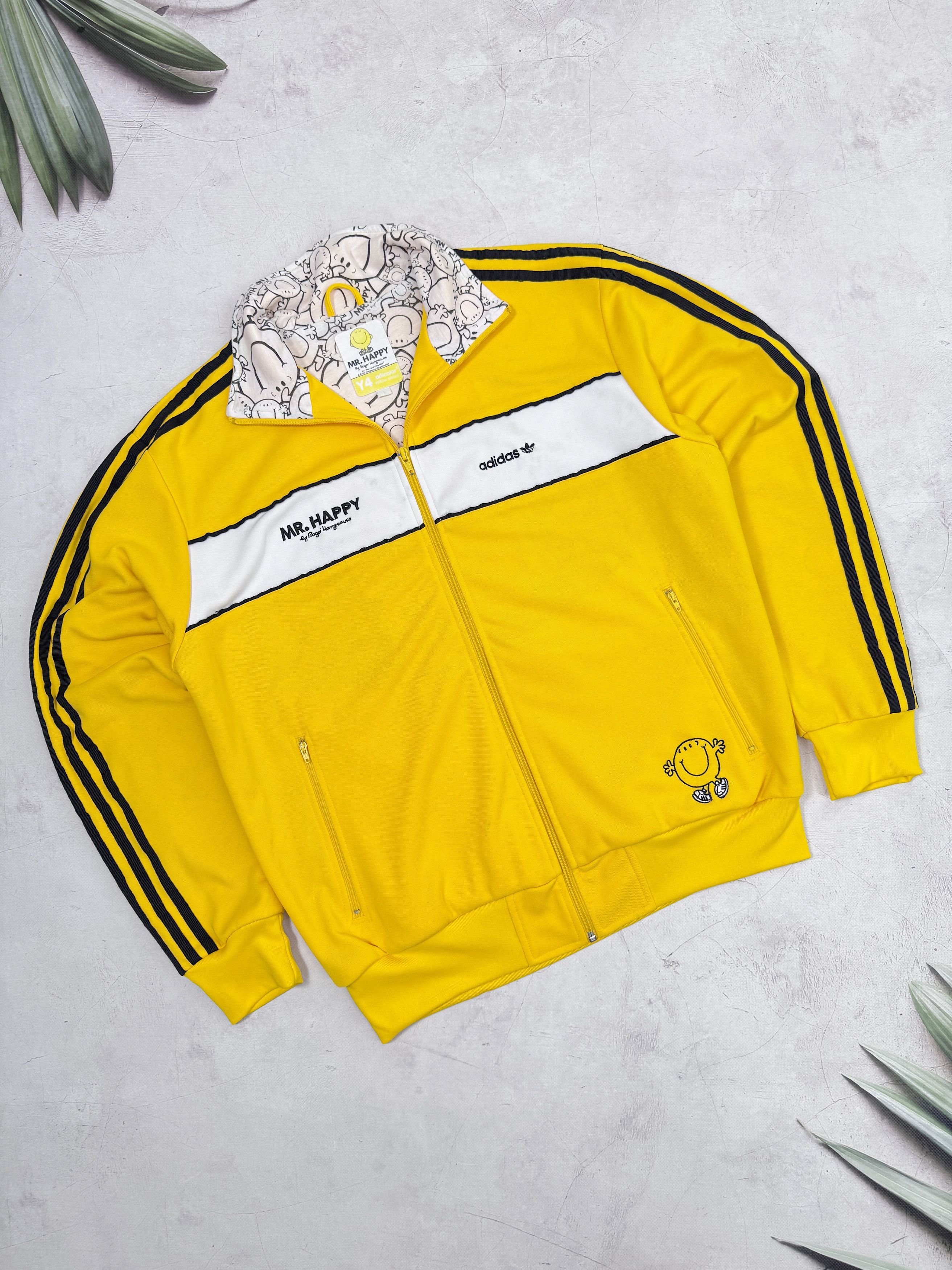 adidas MR.HAPPY トラックジャケット XL Y4シリーズ 黄×白 adidas MR.HAPPY トラックジャケット XL Y4シリーズ 黄×白