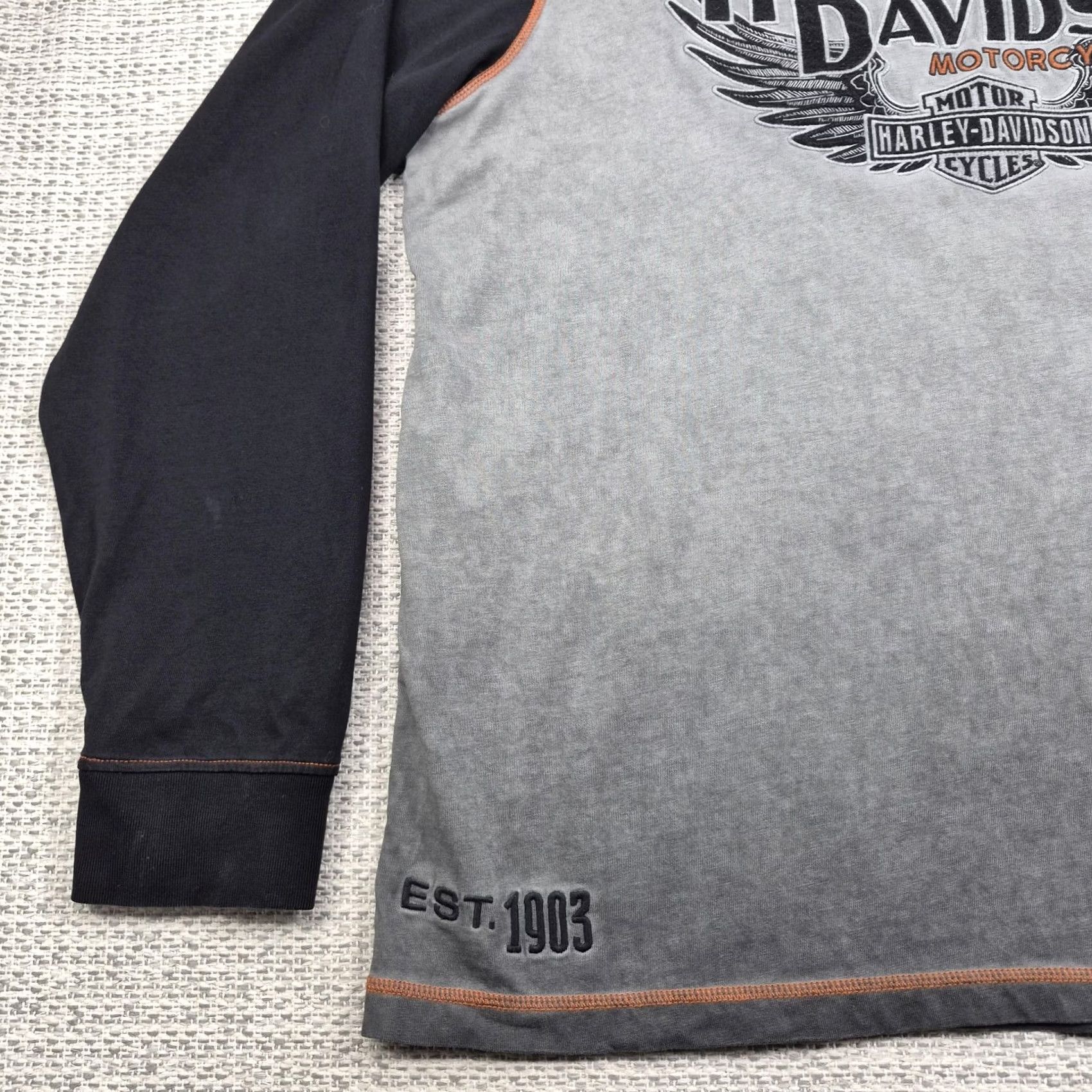 Harley Davidson Harley-Davidson Shirt Mens 2XL Long Sleeve Graphic Tee Embroidered #1 BIker Gray Cotton Knit Crew Neck Logo Patch Back Graphic Size US XXL / EU 58 / 5 - 4 Thumbnail