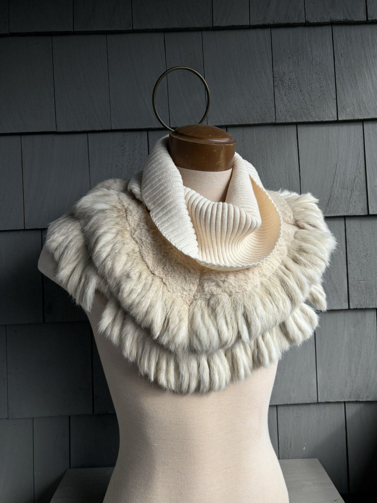 Vintage Vintage Fur Scarf Fox Fur Muff Collar Turtleneck Hat Cravat Size ONE SIZE - 4 Thumbnail