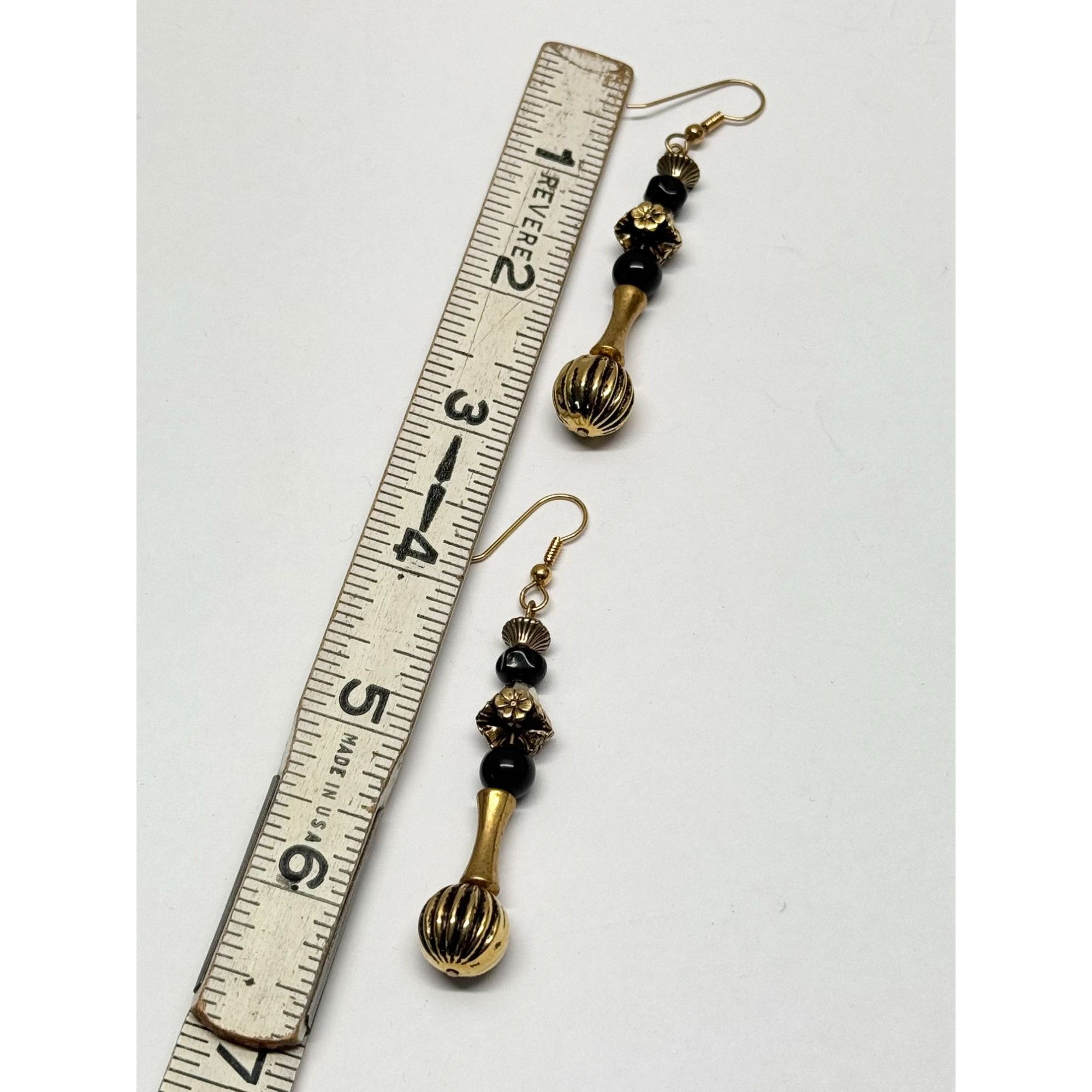 Vintage Vintage black and gold beaded dangle earrings Size ONE SIZE - 4 Thumbnail