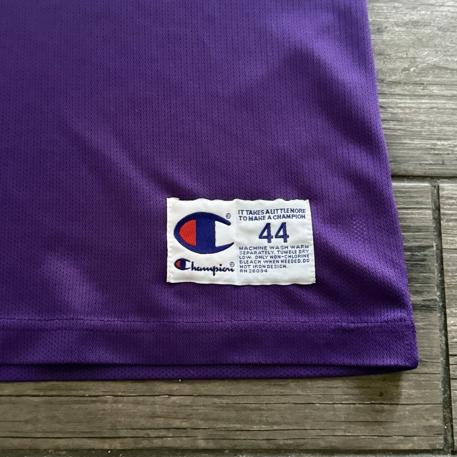 Champion VTG CHAMPION UTAH JAZZ JOHN STOCKTON PURPLE BASKETBALL JERSE Size US L / EU 52-54 / 3 - 6 Thumbnail