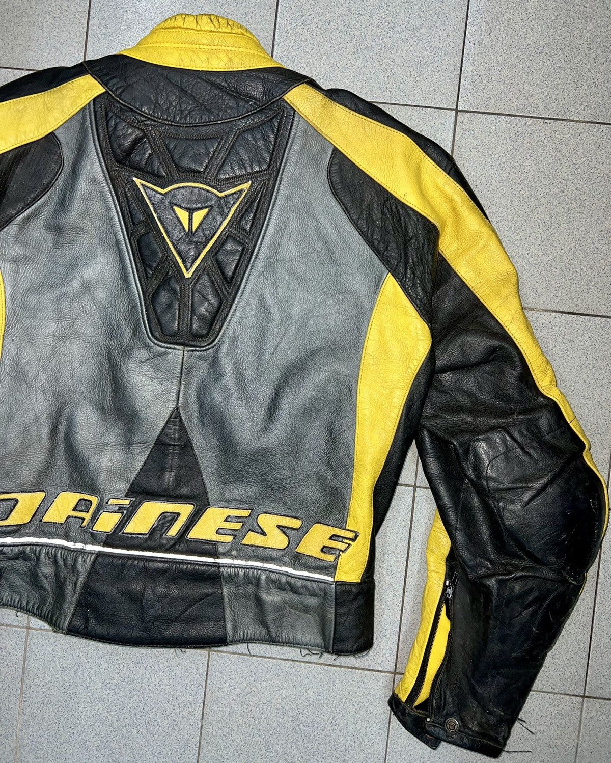 Dainese Vintage Dainese Motorsport Leather Jacket Size US L / EU 52-54 / 3 - 13 Thumbnail