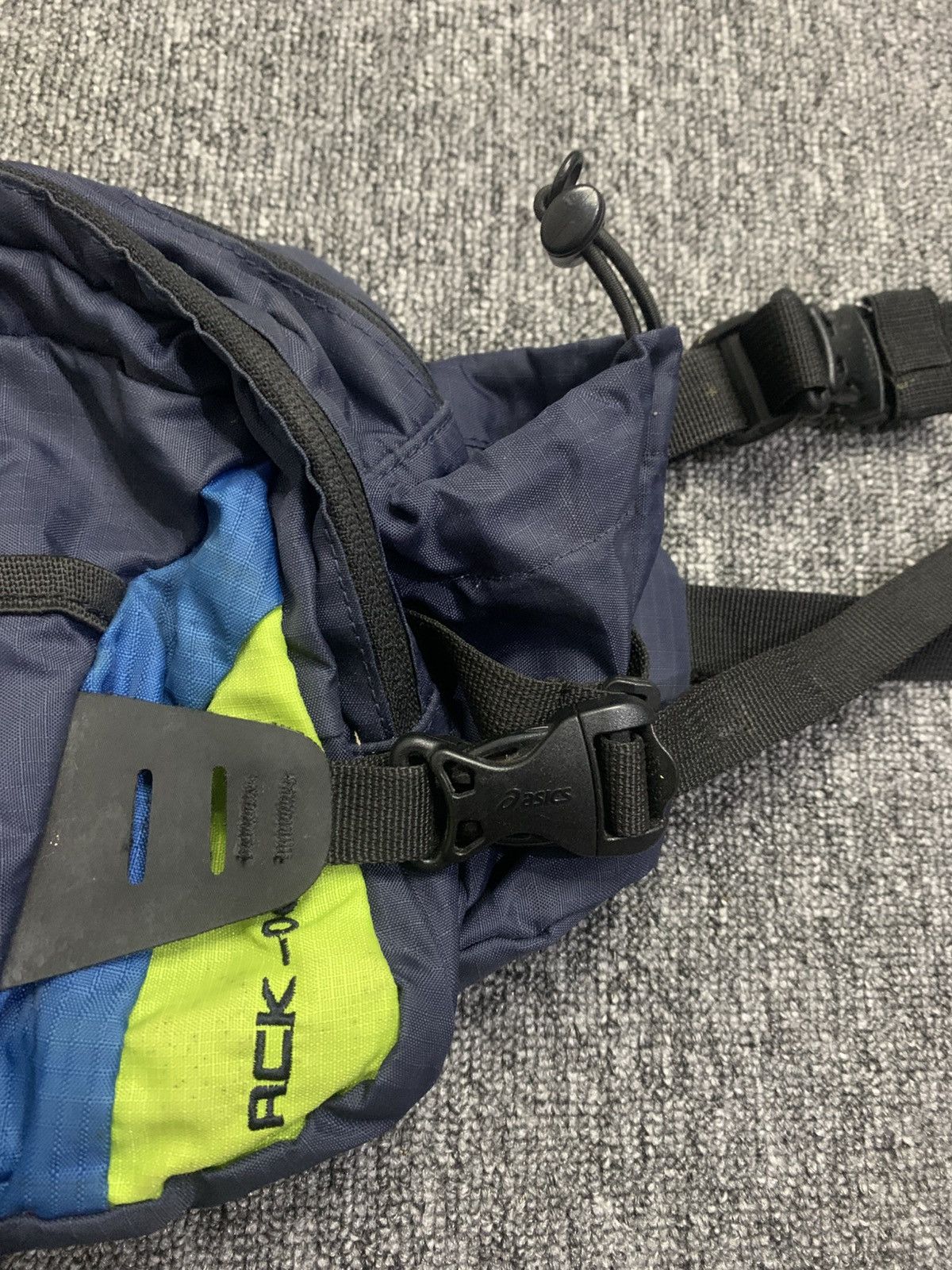 Asics × Japanese Brand Asics Japanese Sling Bag Outdoor Life Sport Style Size ONE SIZE - 8 Thumbnail