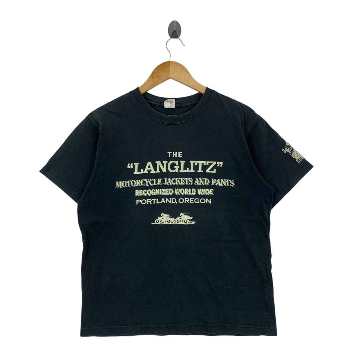 Vintage LANGLITZ LEATHER Cascade Motorcycle Rider Tshirt Size US M / EU 48-50 / 2 - 3 Thumbnail