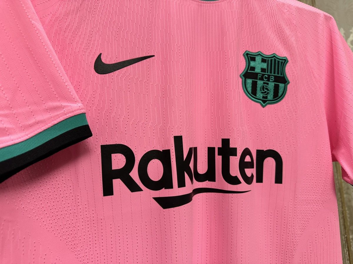 Nike Barcelona Player issue shirt 2020-2021 nike hersey messi L Size US L / EU 52-54 / 3 - 4 Thumbnail