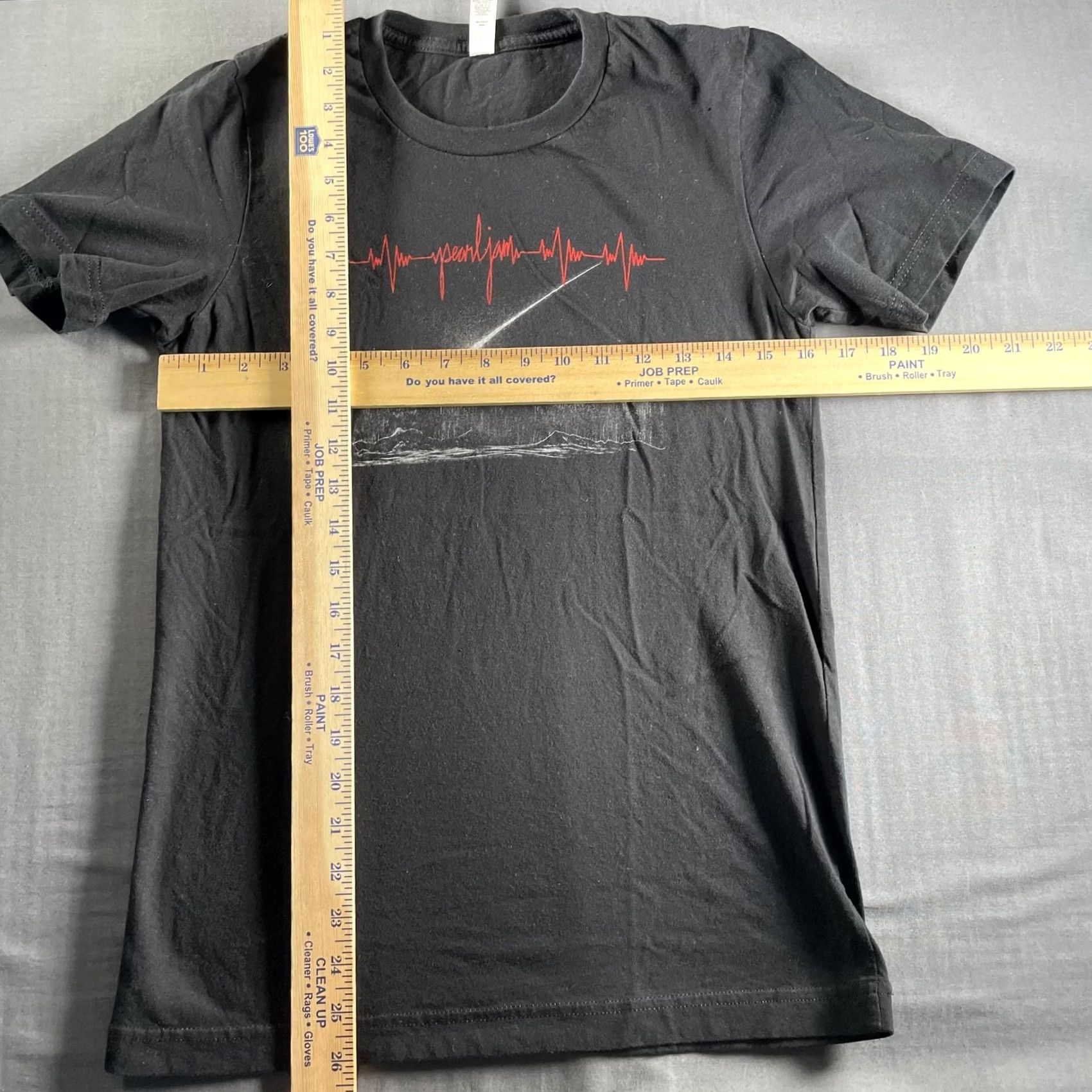 Vintage Pearl Jam Shirt Mens Small Black 2022 Tour Heartbeat Meteor Graphic Band Tee Size US S / EU 44-46 / 1 - 4 Thumbnail