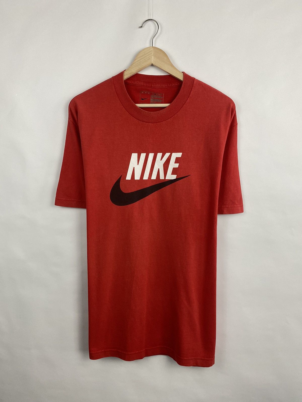 Nike 🇺🇸 Vintage 90s Nike T-Shirt Rare Retro Hype Y2K Size US L / EU 52-54 / 3 - 2 Thumbnail