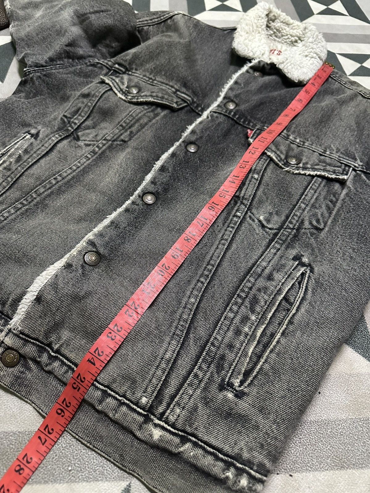 Levi's Vintage Levis sherpa trucker denim jacket Size US S / EU 44-46 / 1 - 14 Thumbnail