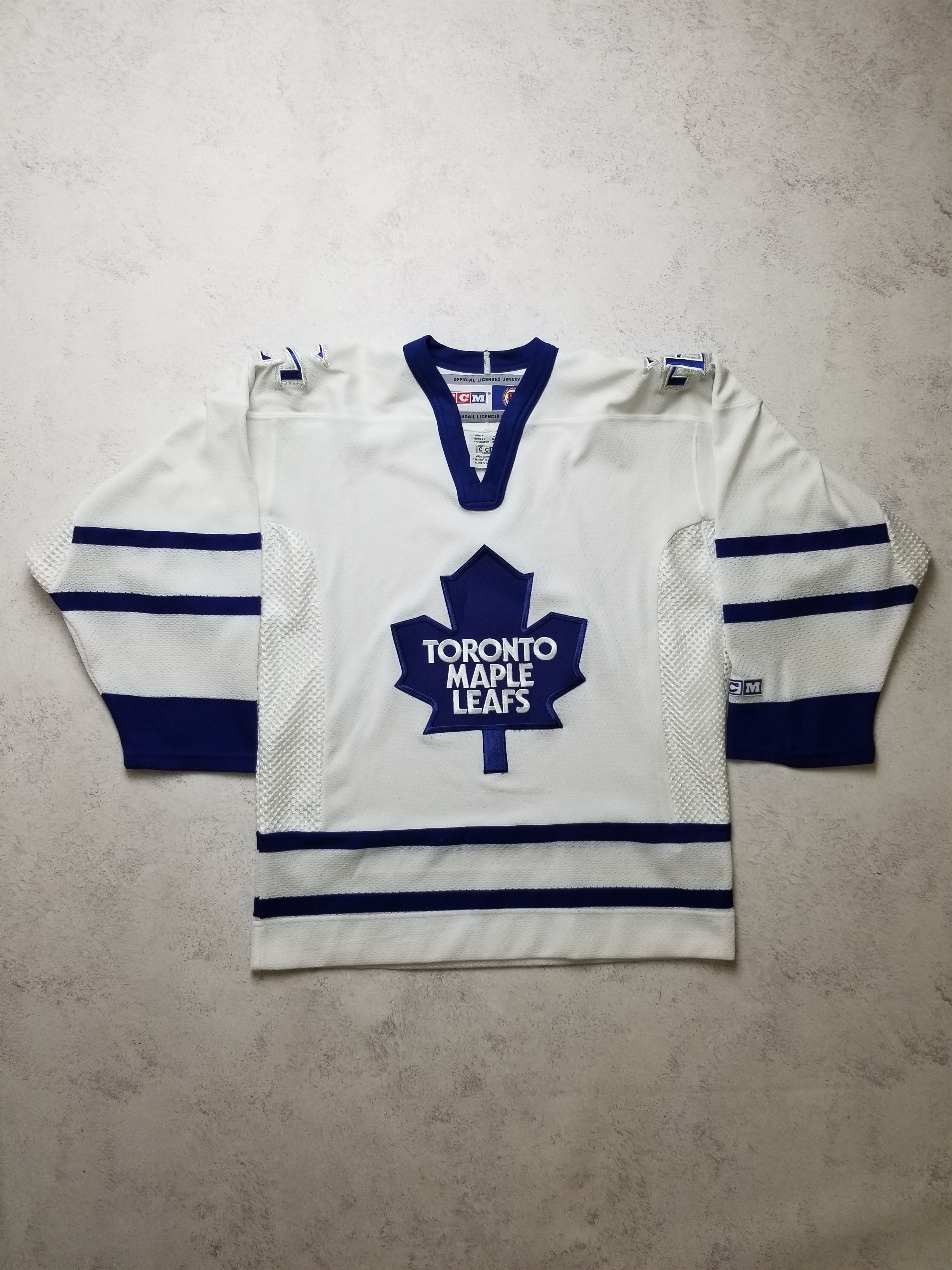 Ccm VTG Toronto Maple Leafs CCM NHL Jersey White Size Youth L/XL Size US XS / EU 42 / 0 - 1 Thumbnail