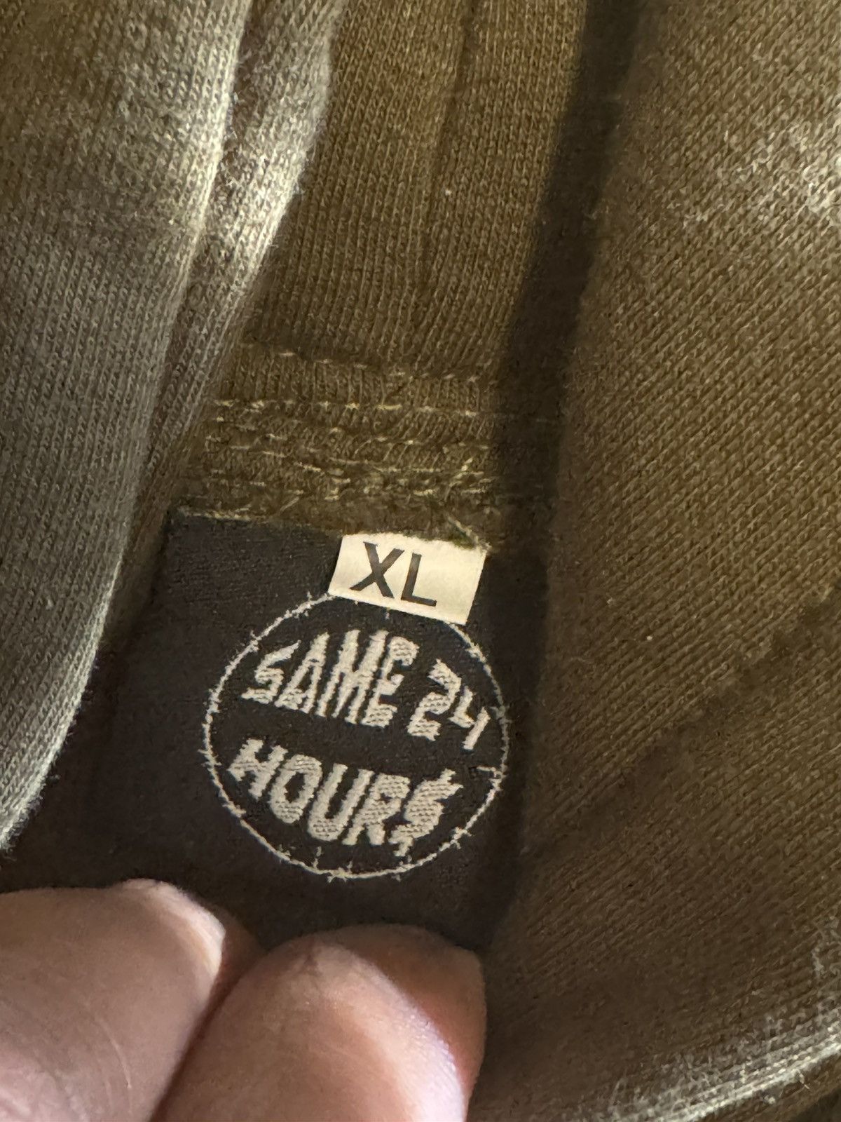 Vintage Same 24hrs Cropped Hoodie (extra Long Sleeves) Size US XL / EU 56 / 4 - 2 Thumbnail