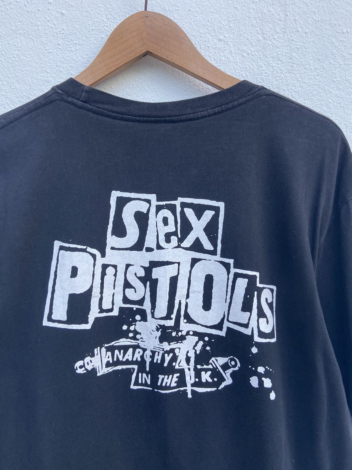 Band Tees 🔥 Vintage Sex Pistol t shirt Anarchy in the UK Size US XL / EU 56 / 4 - 4 Thumbnail