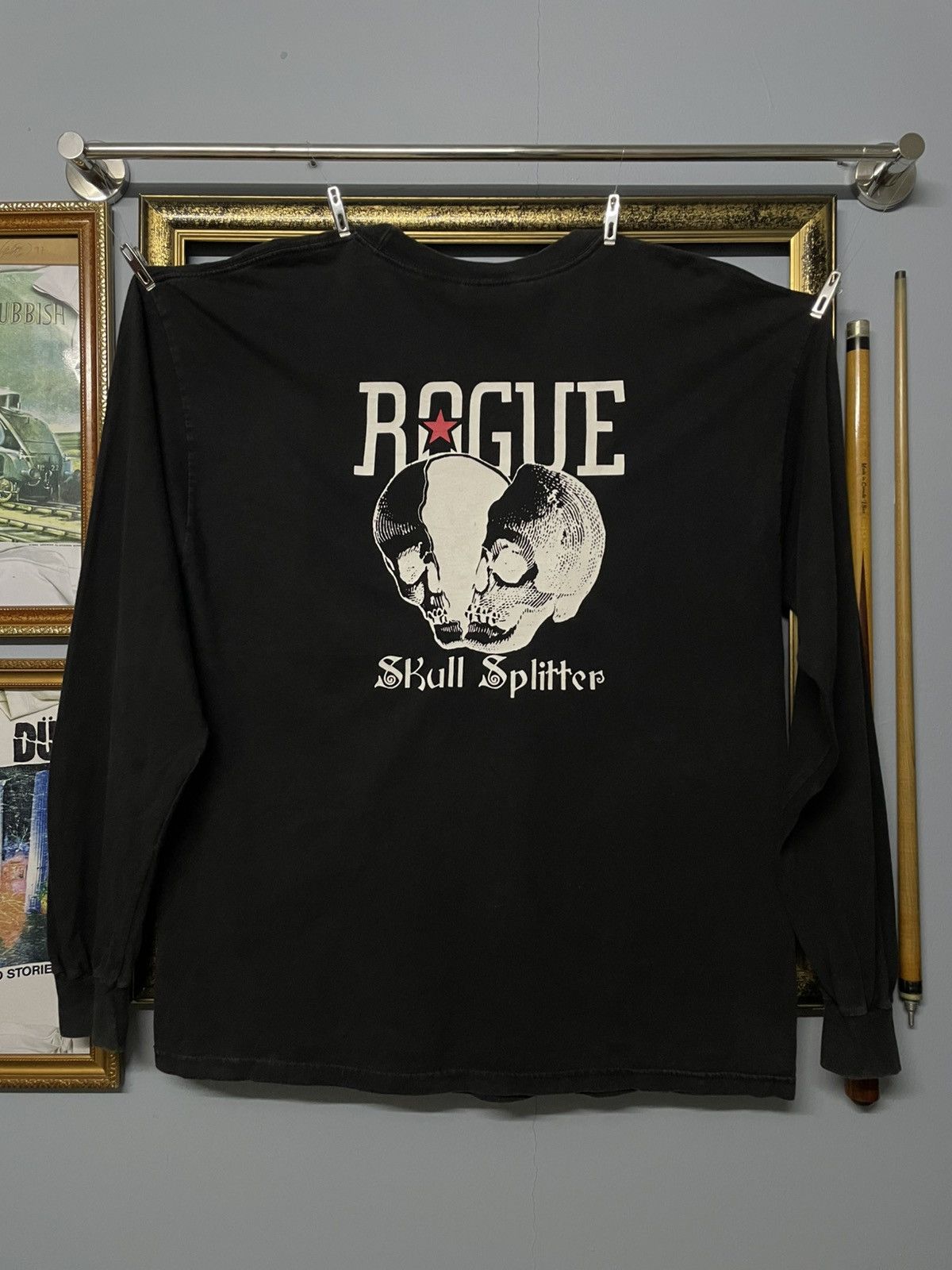 Vintage Vintage 90s Rogue Skull Splitter Crack Head Survive Tshirt Size US L / EU 52-54 / 3 - 1 Thumbnail