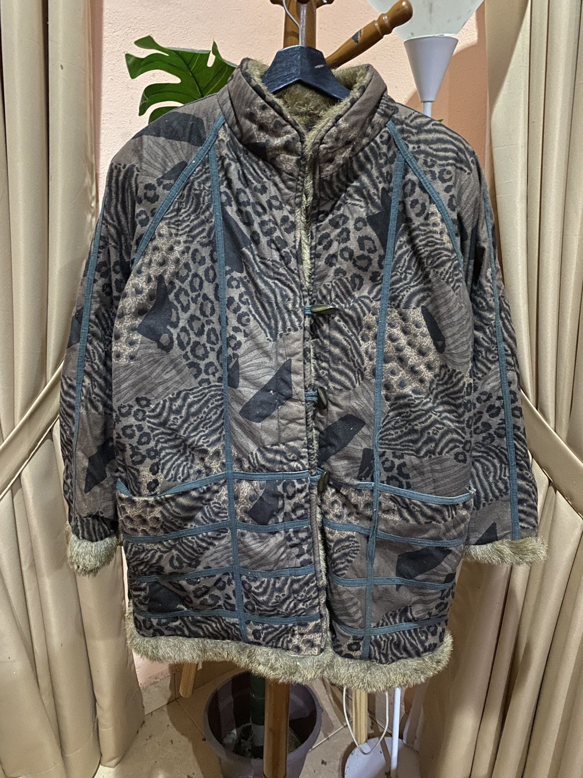 Chevalier VINTAGE CHEVALIER LEOPARD FUR LINING JACKET Size US M / EU 48-50 / 2 - 1 Thumbnail