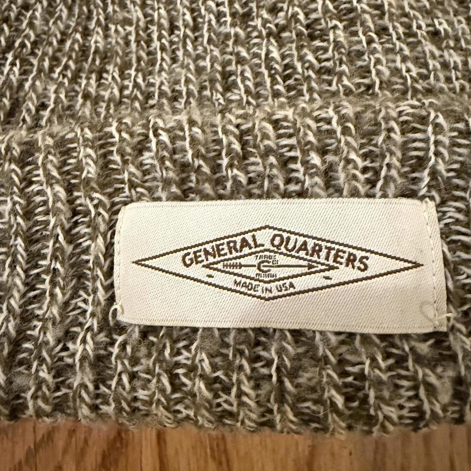 Other General Quarters charcoal and white beanie stocking hat. Size ONE SIZE - 2 Thumbnail
