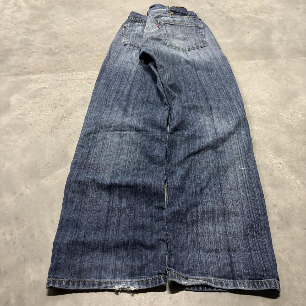 Levi's × Vintage Crazy Vintage Y2K/2000s Grunge Faded Dark Wash Levis Denim Jeans! Size US 32 / EU 48 - 4 Thumbnail