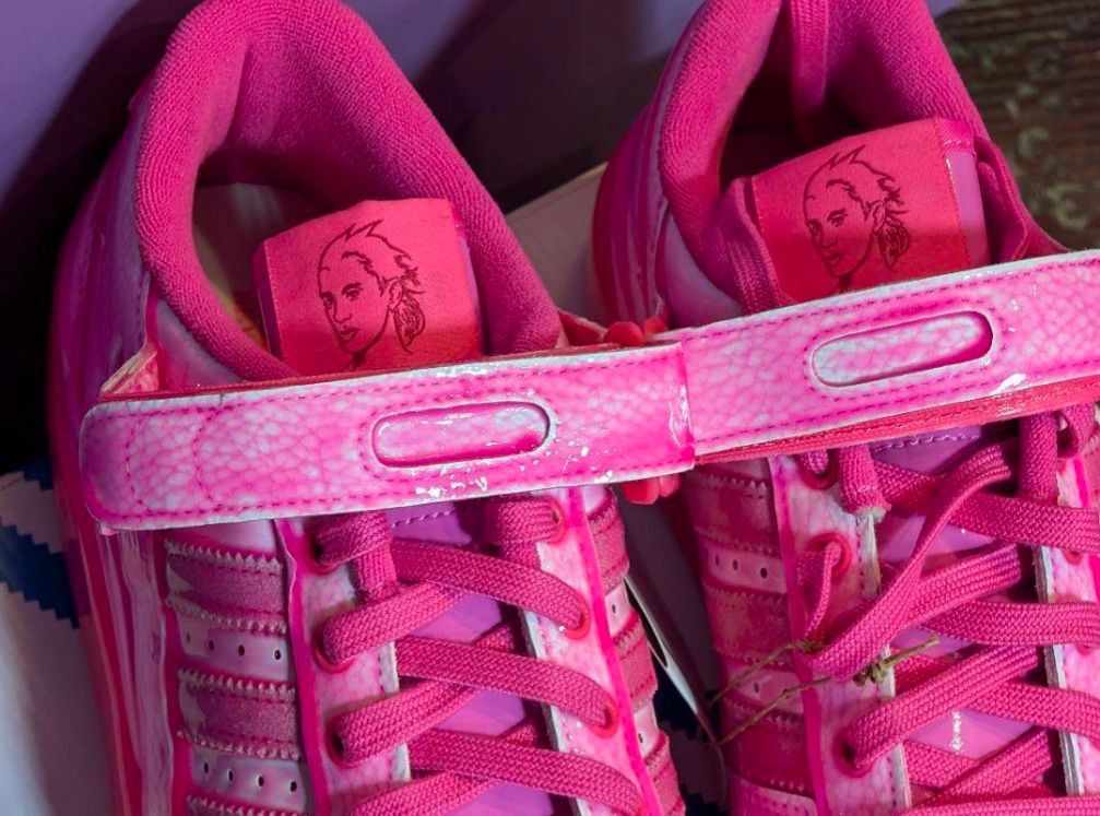 Adidas × Jeremy Scott ADIDAS x JEREMY SCOTT Low Top Sneakers Pink US 9.5 Size US 9.5 / EU 42-43 - 4 Thumbnail