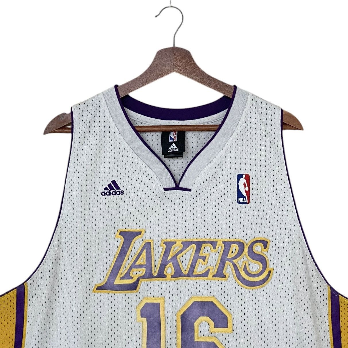 Adidas × NBA × Vintage Vintage Brand Adidas NBA Lakers Jersey 2000s Size US XL / EU 56 / 4 - 7 Thumbnail