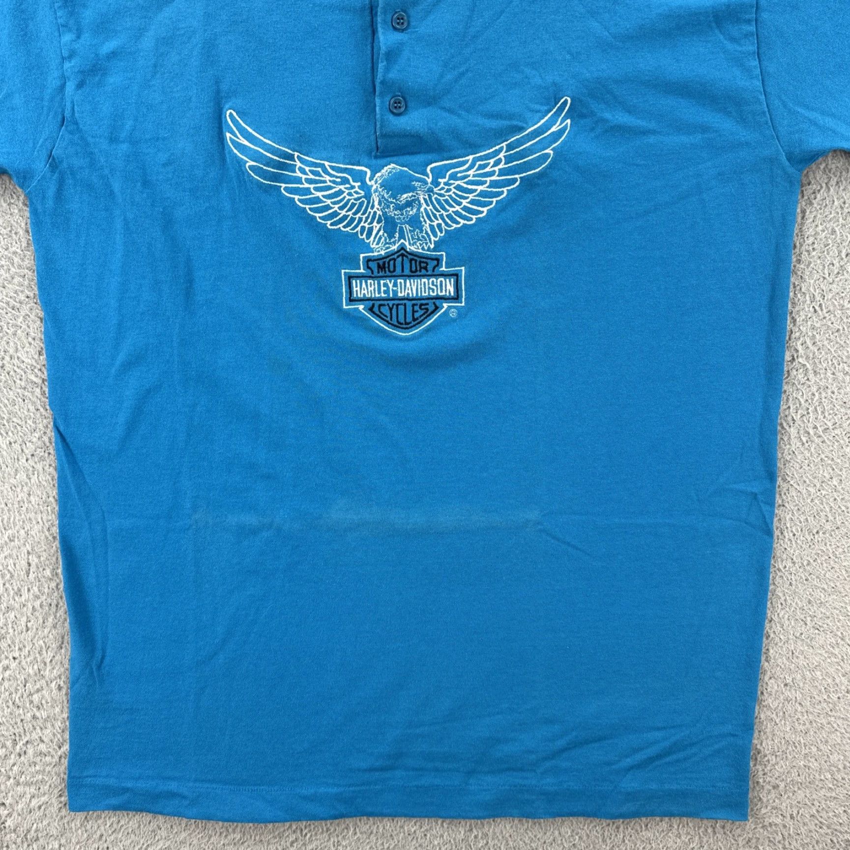 Harley Davidson VINTAGE Harley-Davidson Mens XL Embroidered Henley T Shirt Blue USA Made Size US XL / EU 56 / 4 - 4 Thumbnail