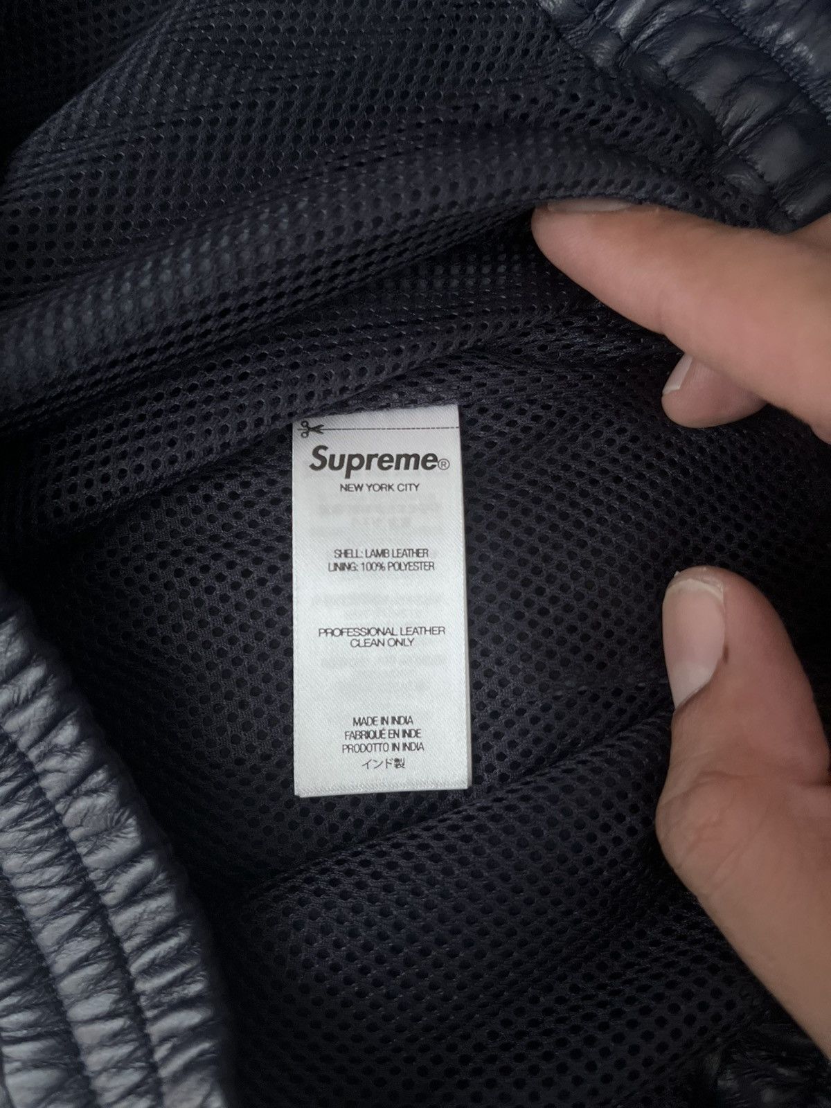 Supreme Supreme x Umbro Leather track Pants Size US 32 / EU 48 - 7 Thumbnail
