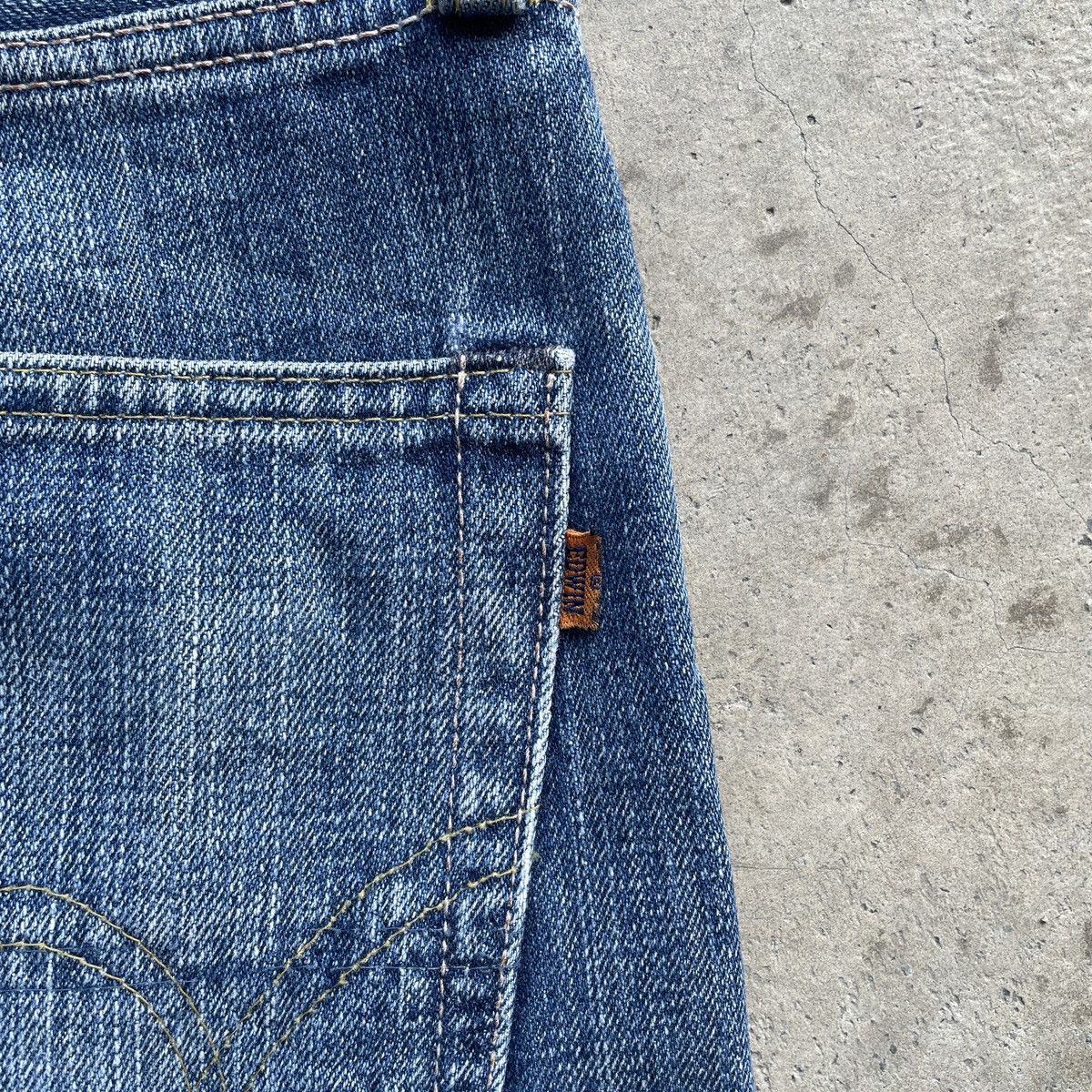 Edwin × Jean × Vintage Vintage Distressed Edwin 505 Selvedge Faded Jeans Pants W33 Size US 33 - 9 Thumbnail