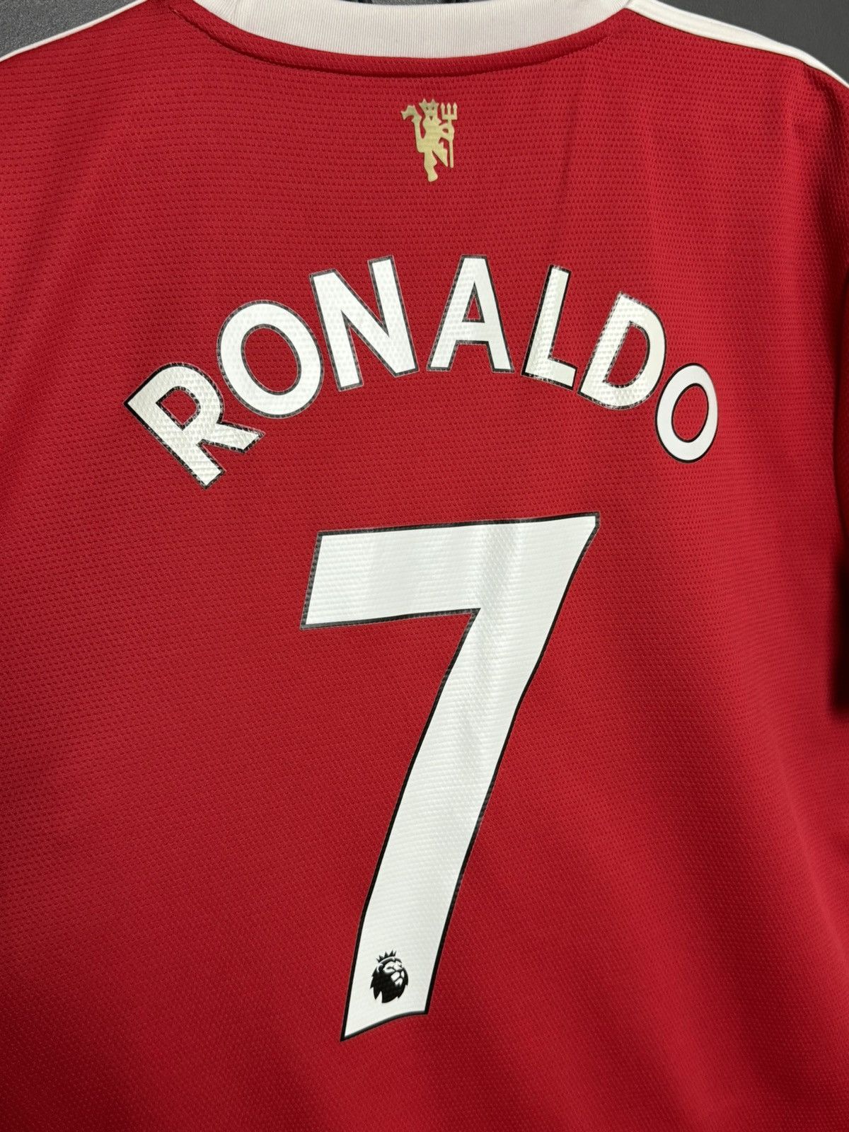 Adidas Manchester United 21/22 Home Ronaldo Football Jersey Size US XL / EU 56 / 4 - 3 Thumbnail